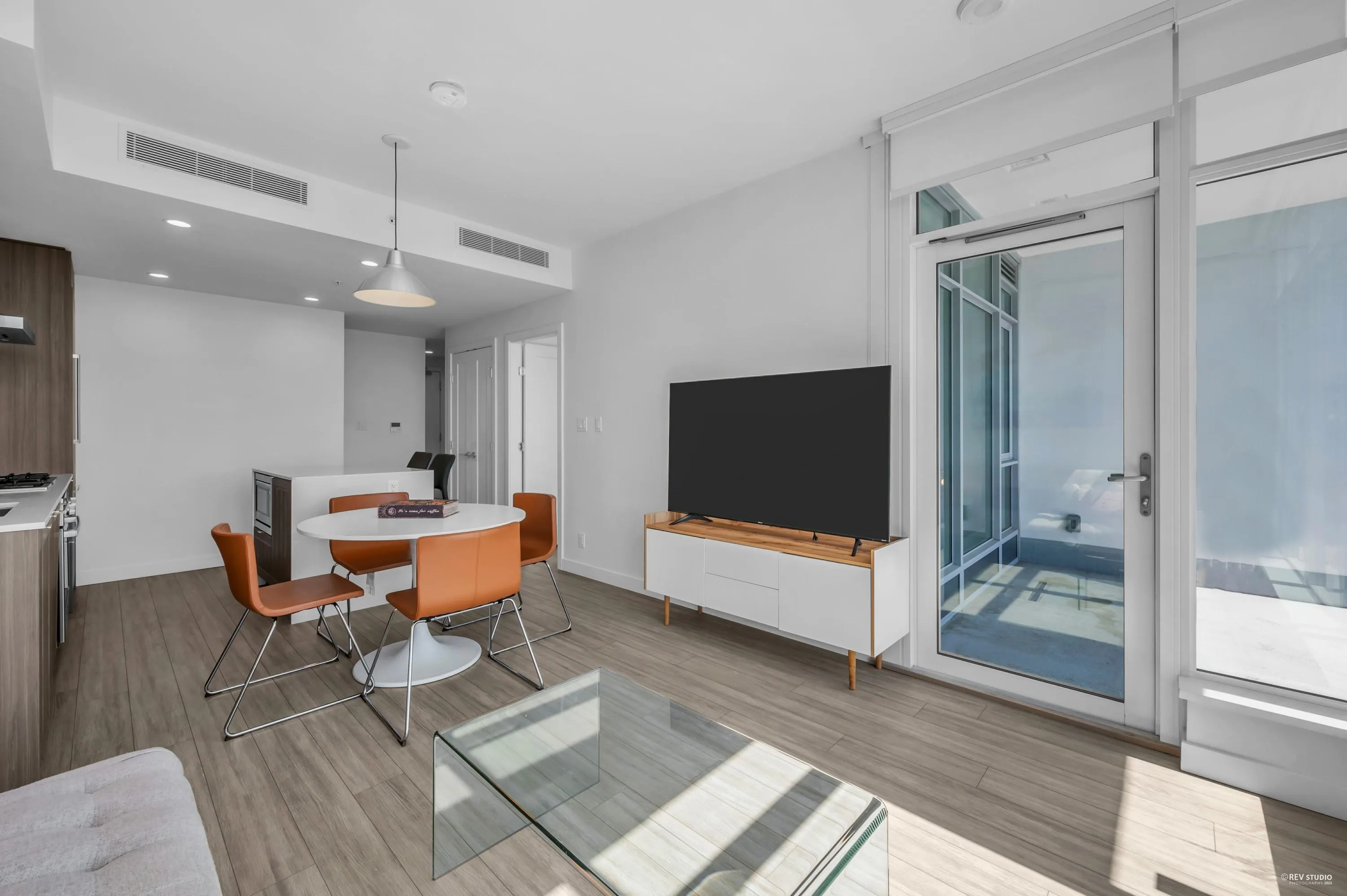 1709 2351 Beta Avenue