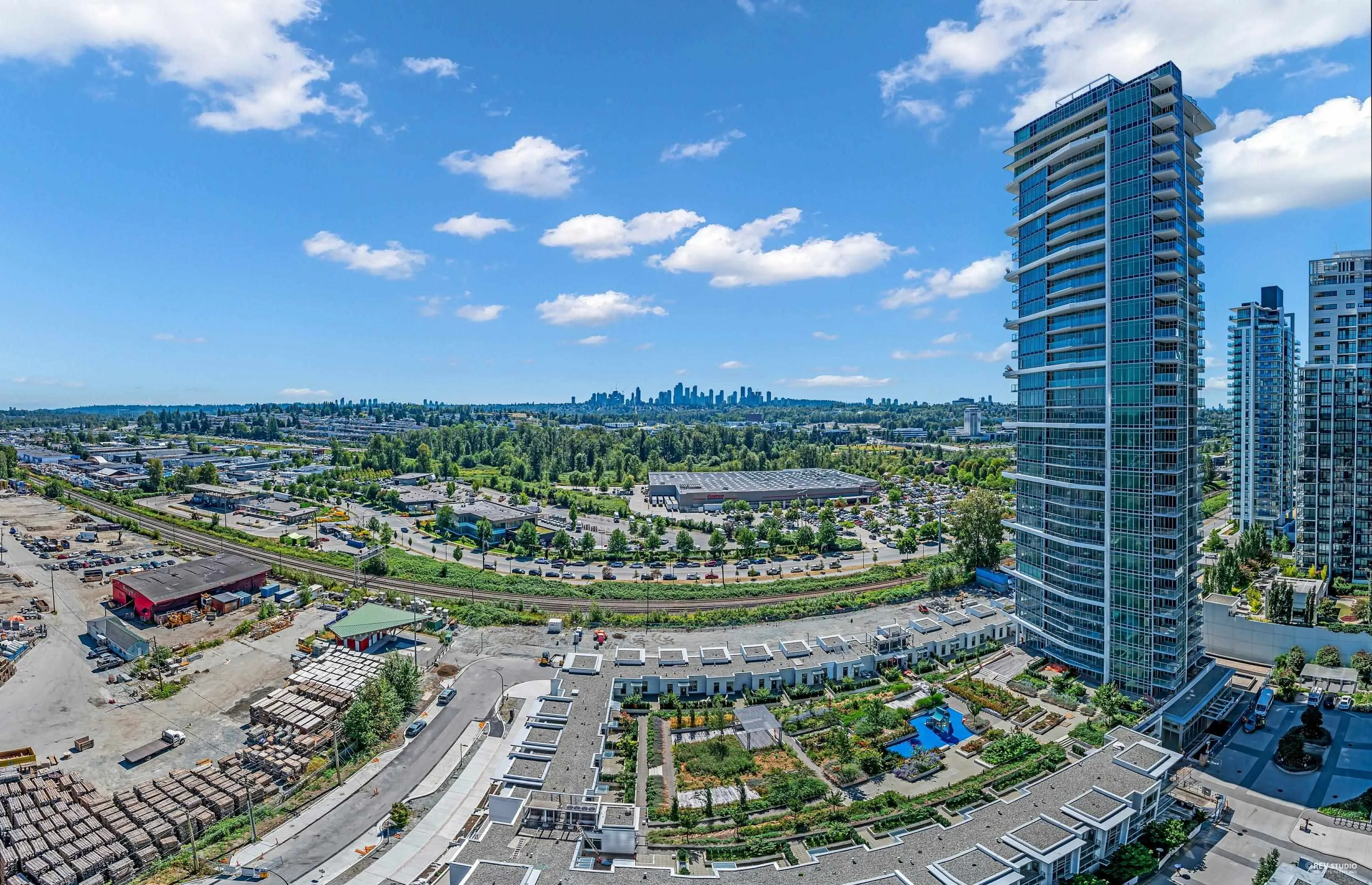 1709 2351 Beta Avenue