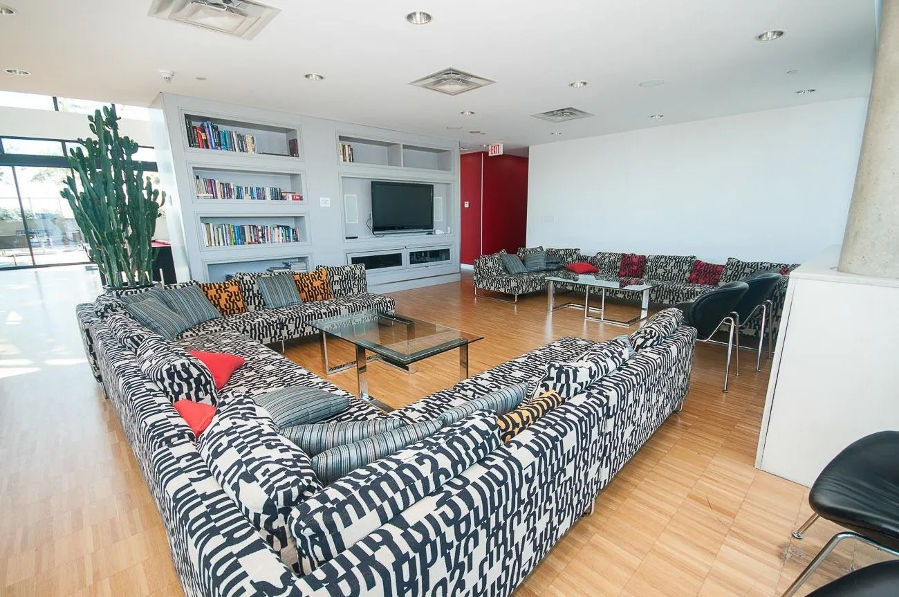 1908 108 W Cordova Street