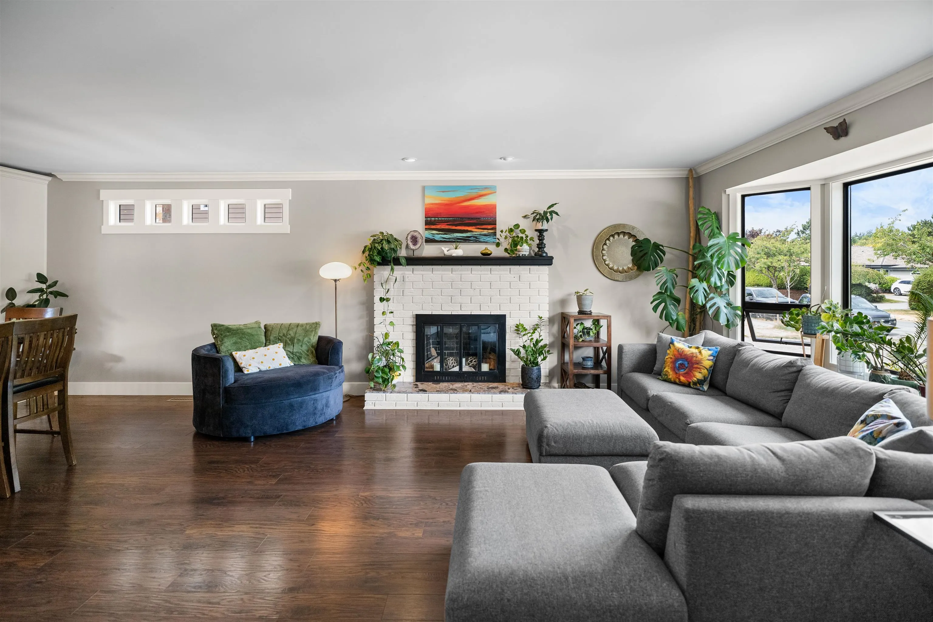 14202 18a Avenue