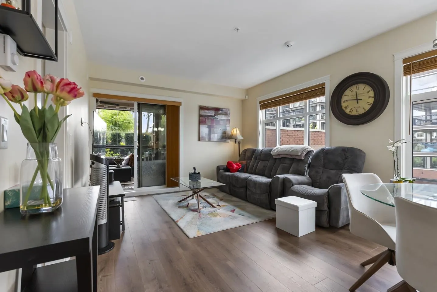212 20376 86 Avenue