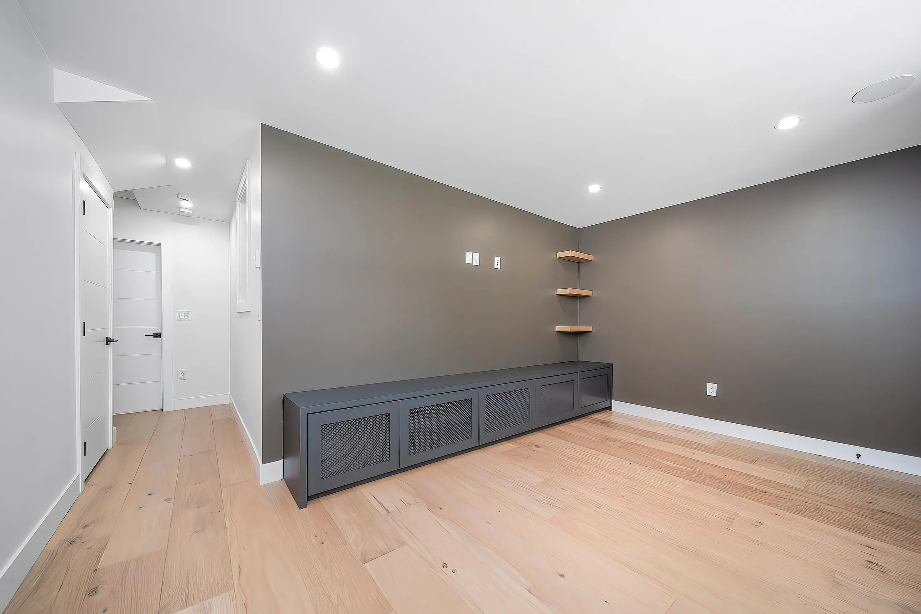 827 Chestnut Street