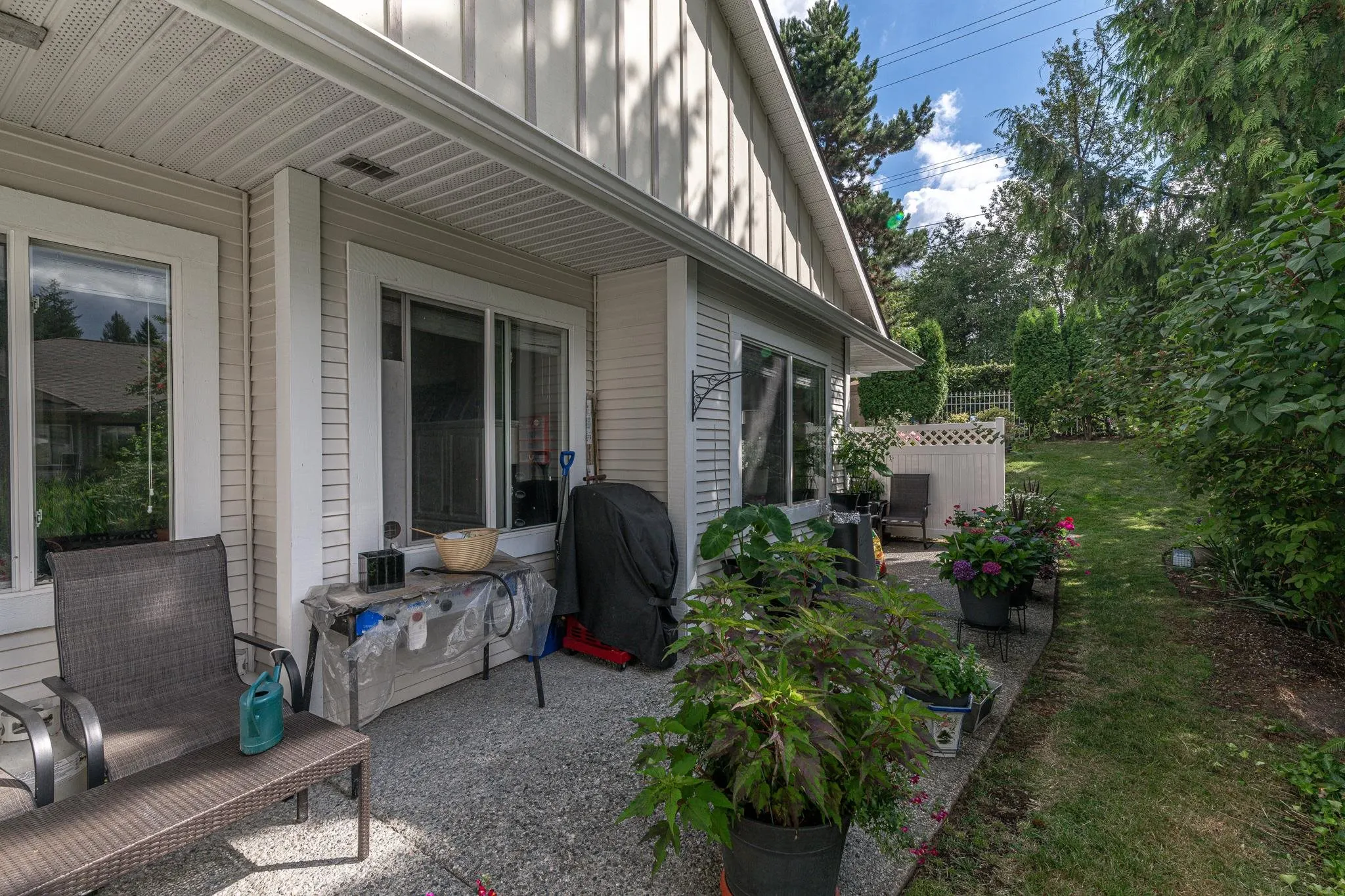 100 20655 88 Avenue