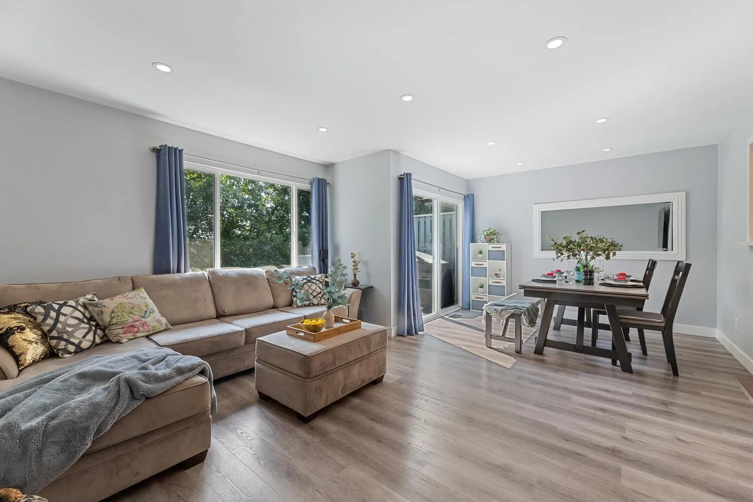 573 Carlsen Place