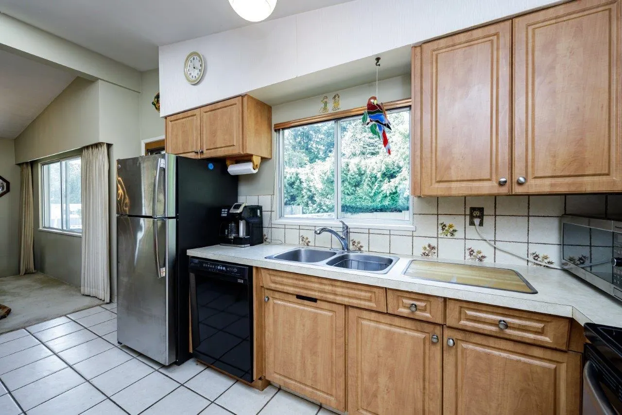 697 Plymouth Drive