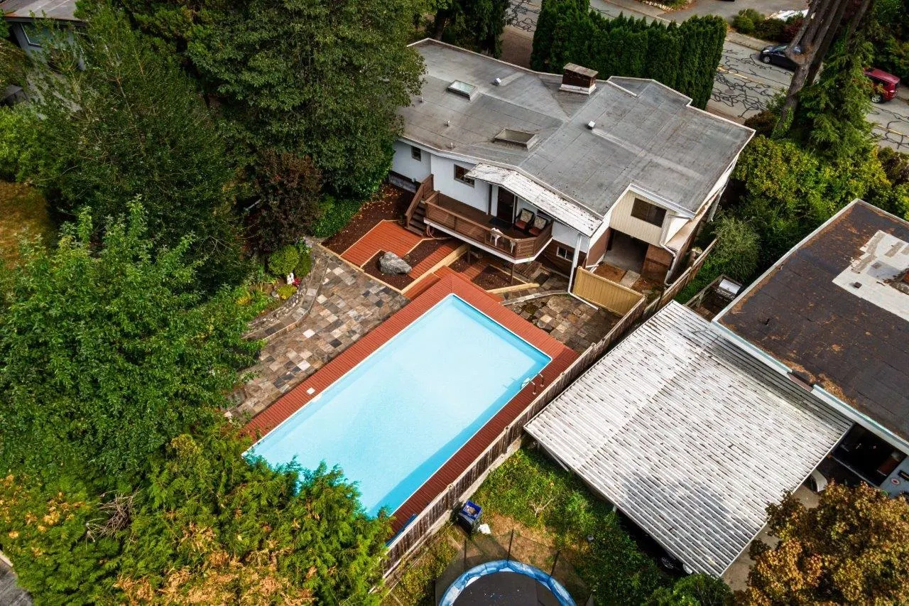 697 Plymouth Drive