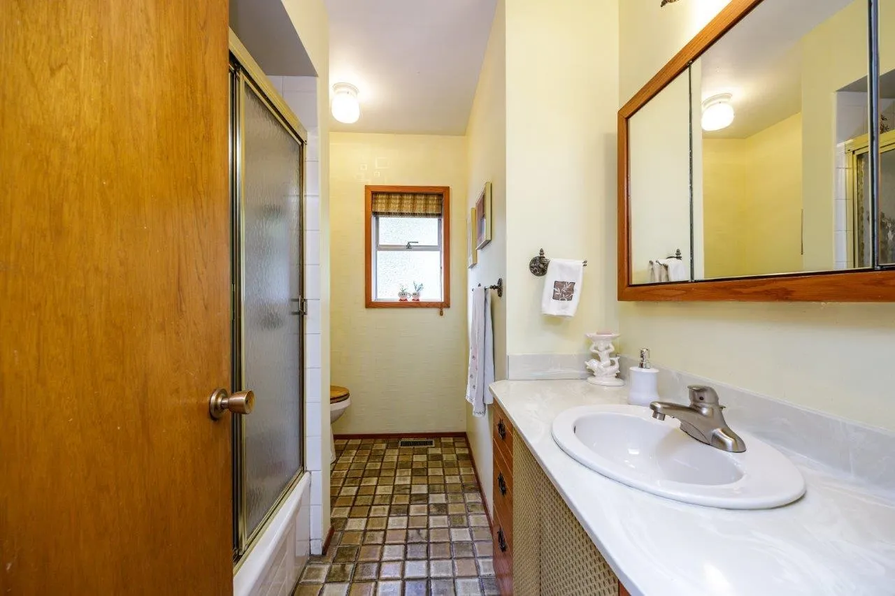 697 Plymouth Drive