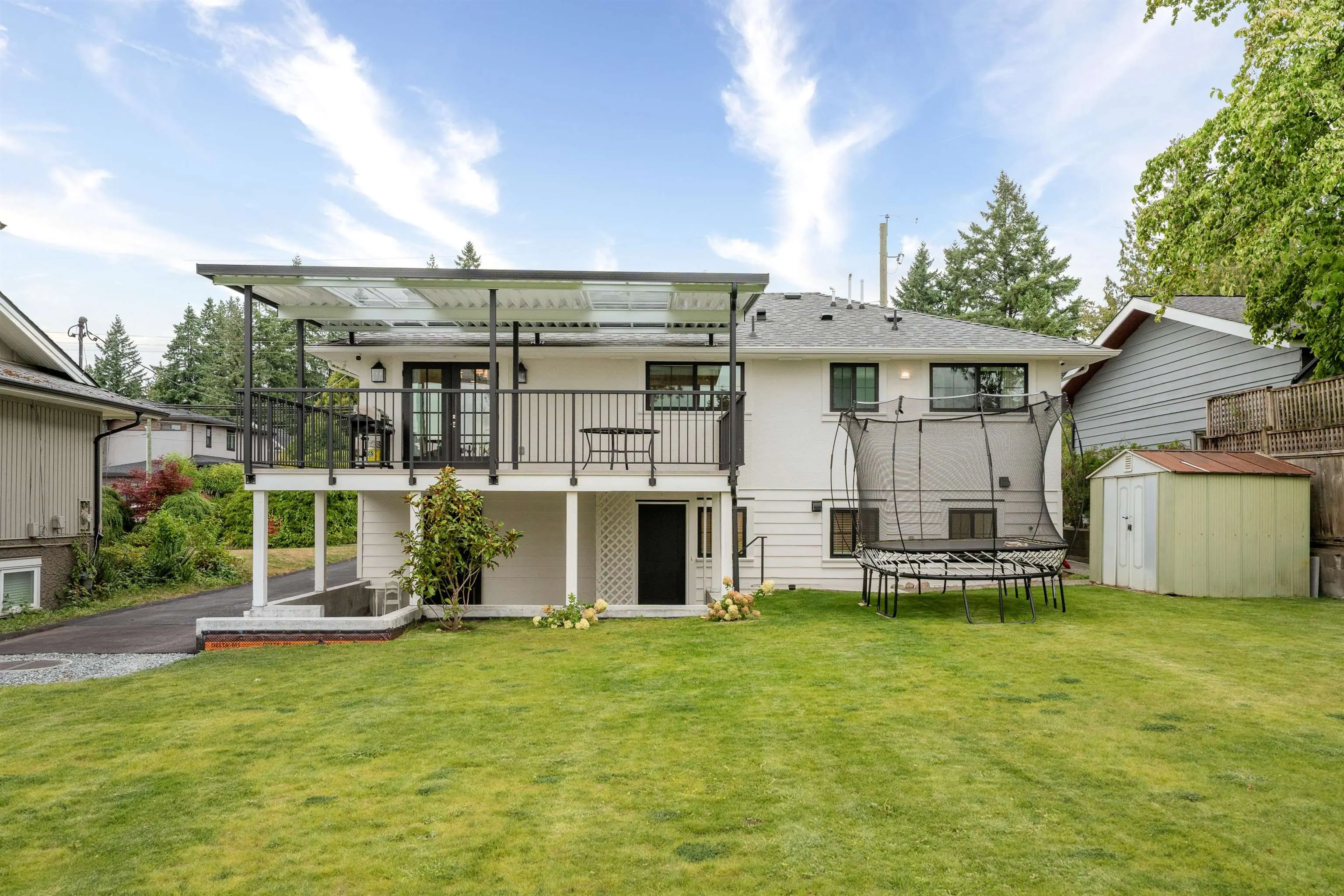 2250 Gale Avenue