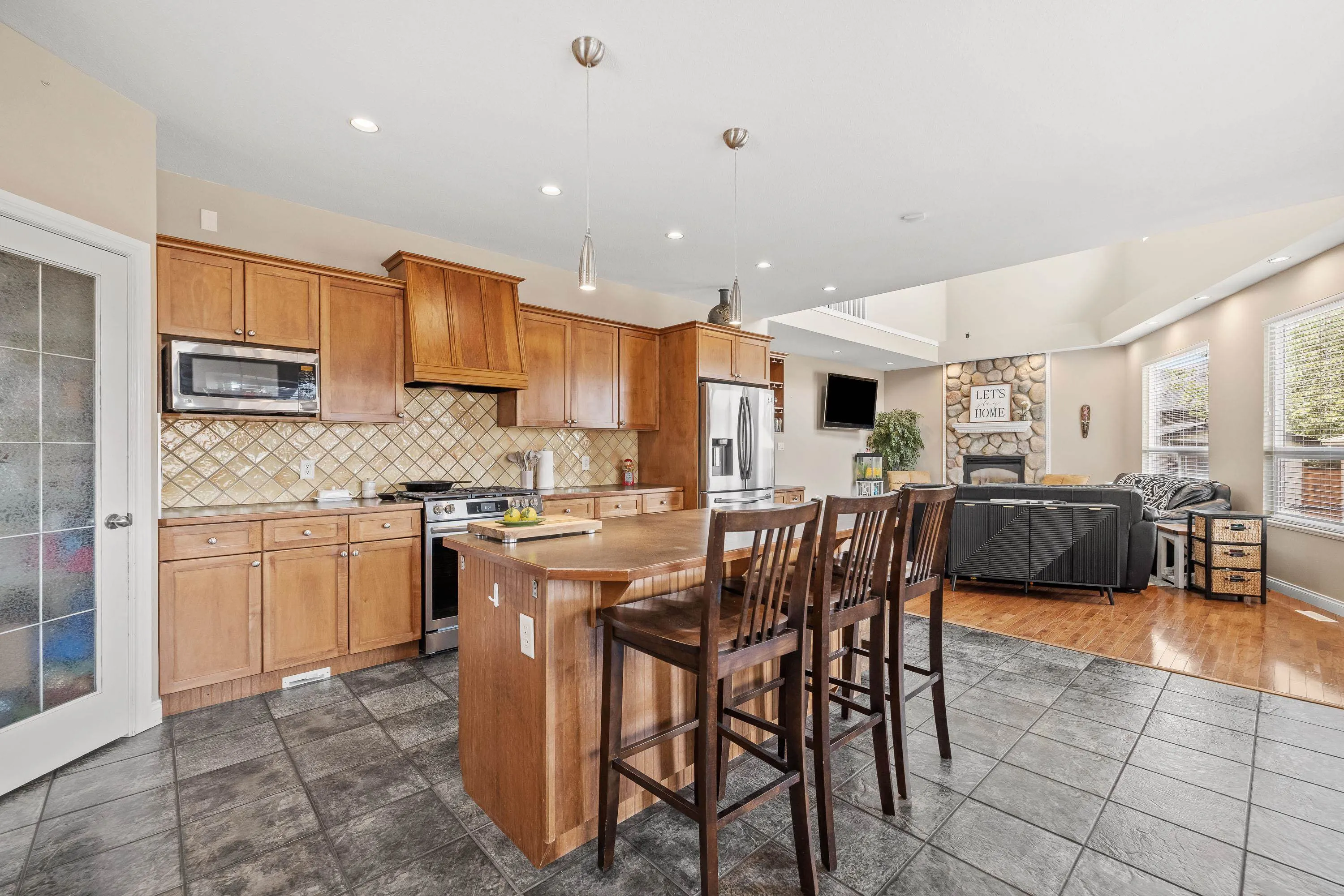 8540 Doerksen Drive