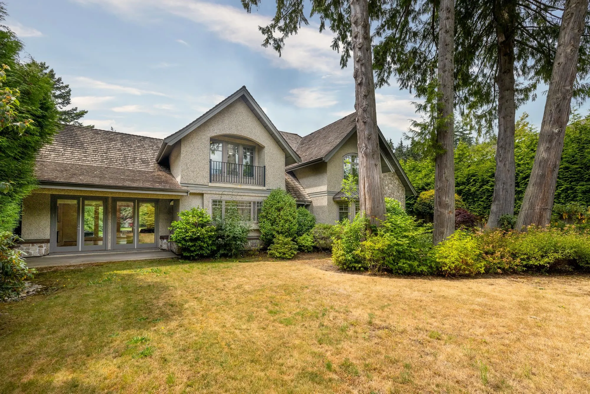 920 Pyrford Road