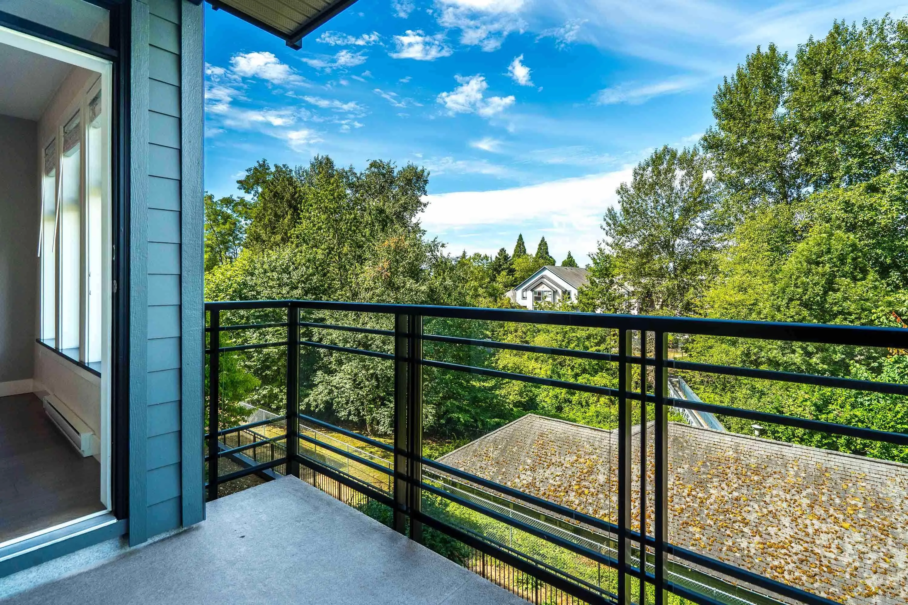 307 20062 Fraser Highway