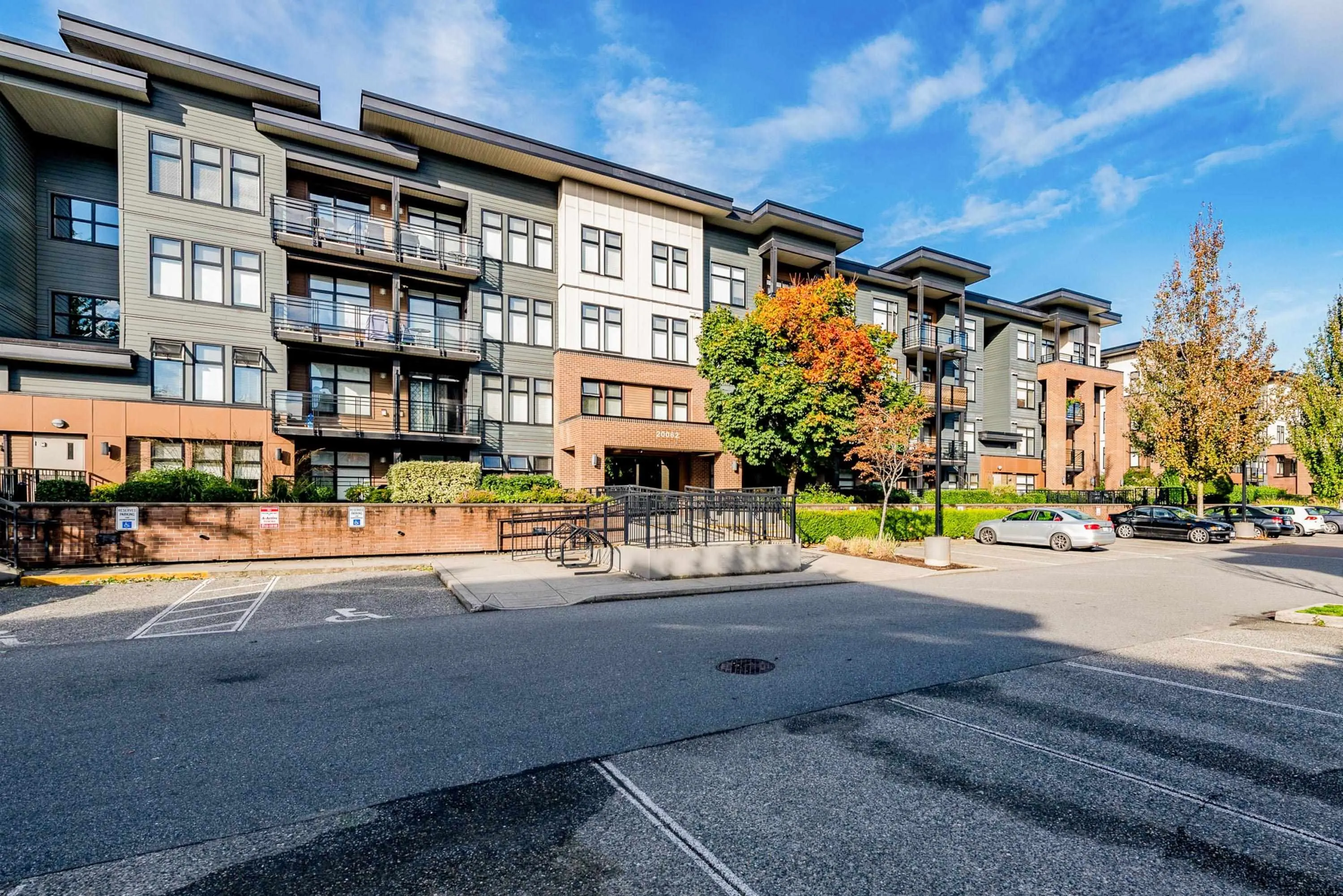 307 20062 Fraser Highway