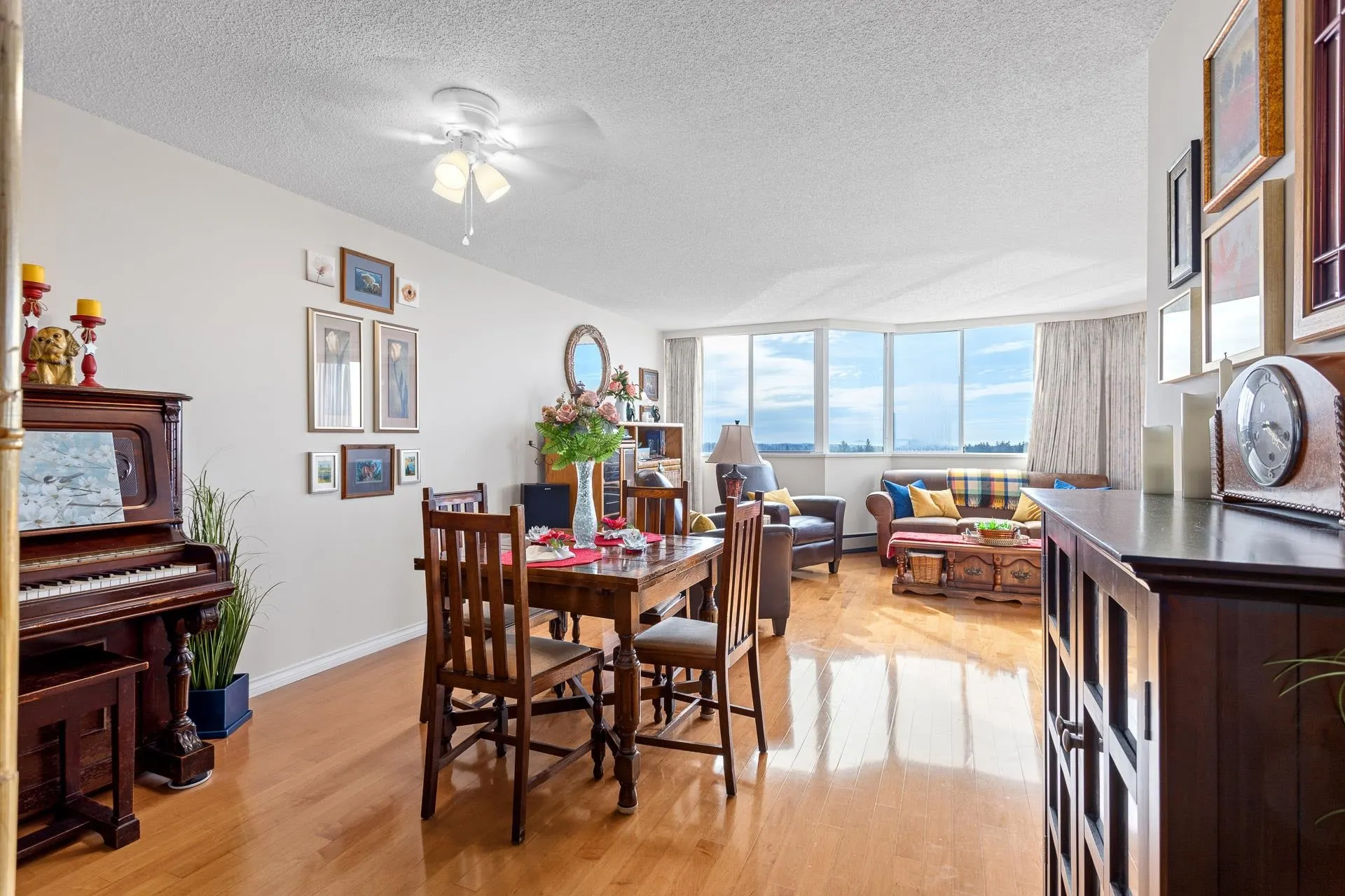 1403 11881 88 Avenue