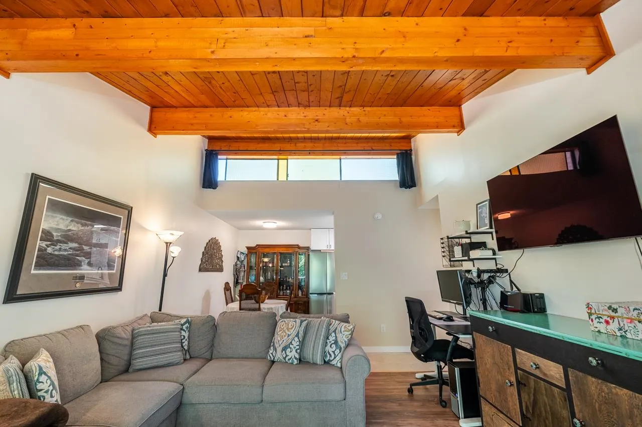 312 3921 Carrigan Court