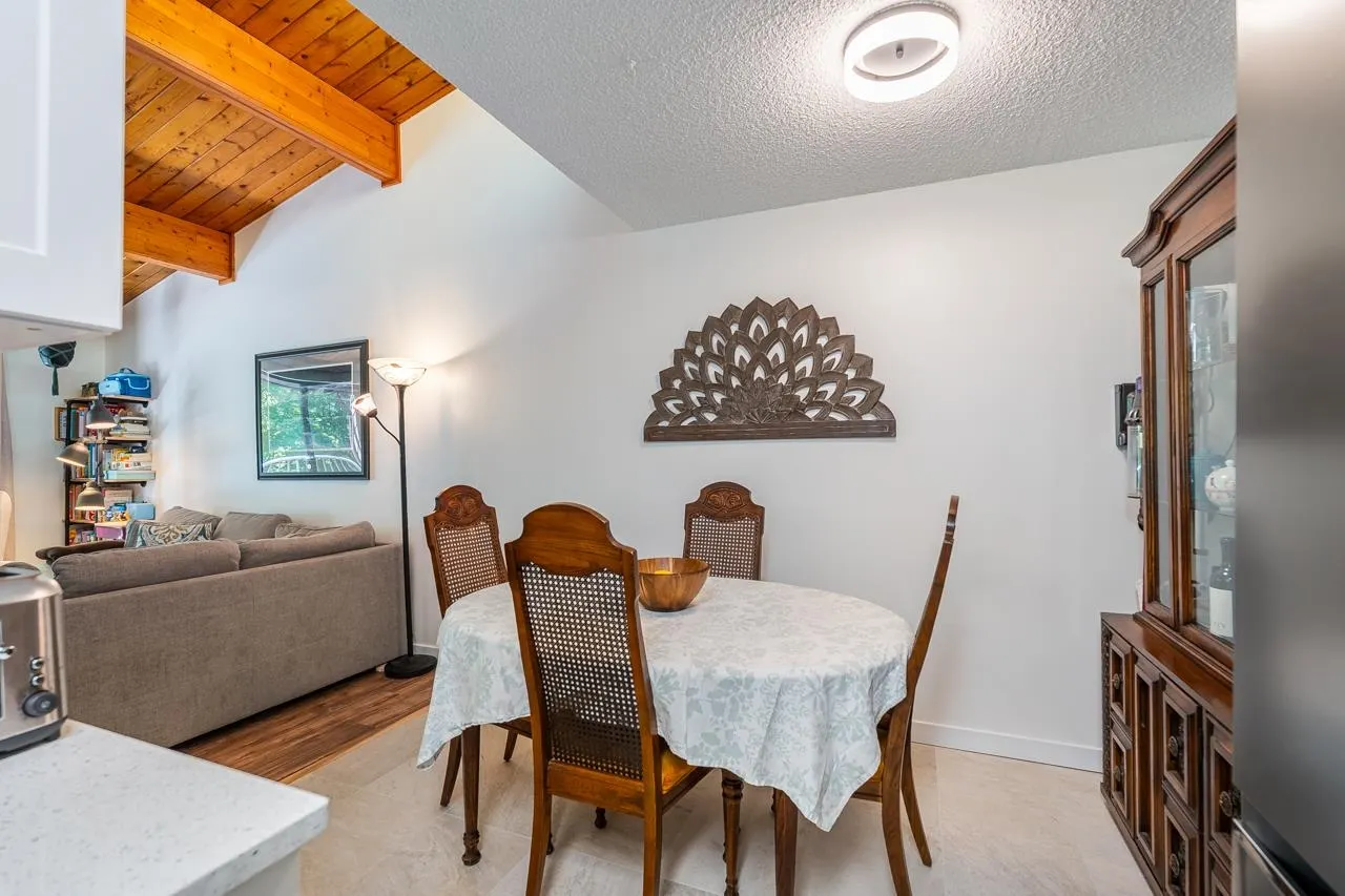 312 3921 Carrigan Court