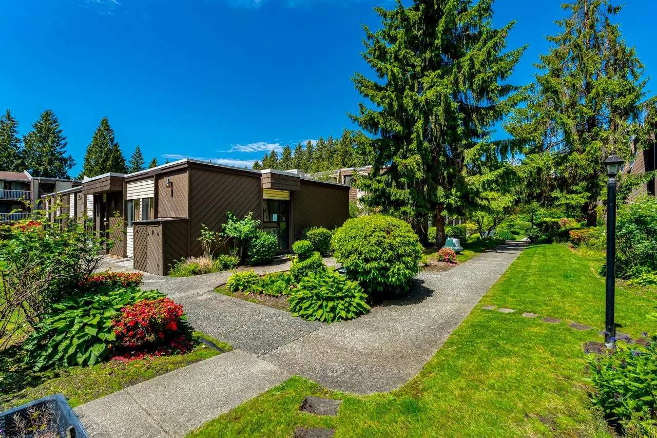 312 3921 Carrigan Court