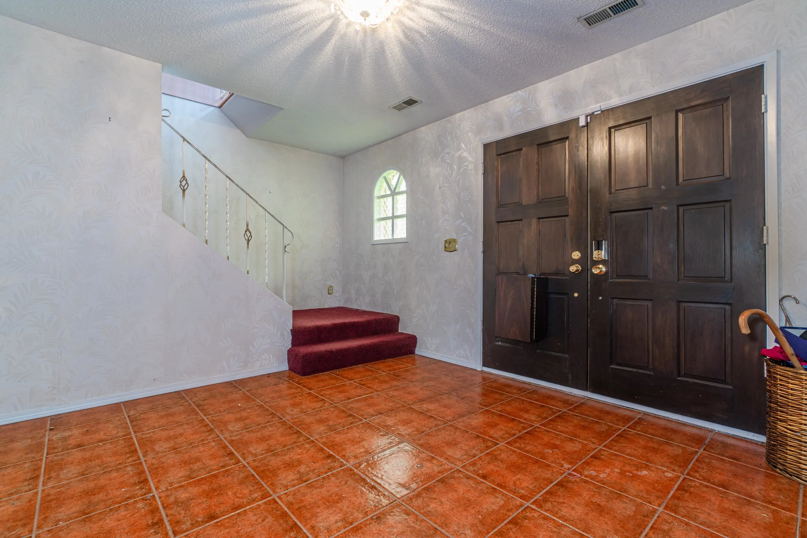 759 Vinedale Road
