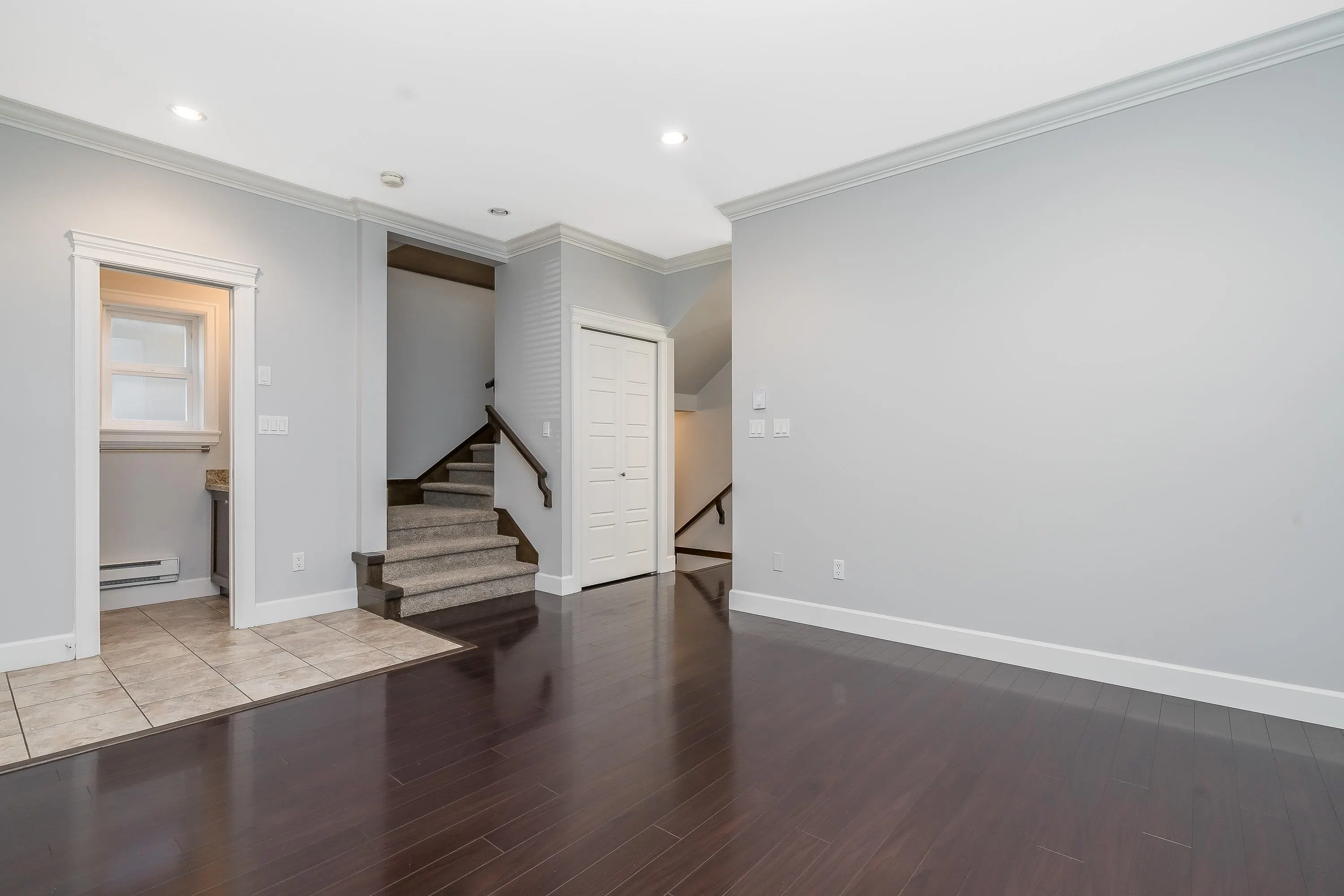 19090 68 Avenue
