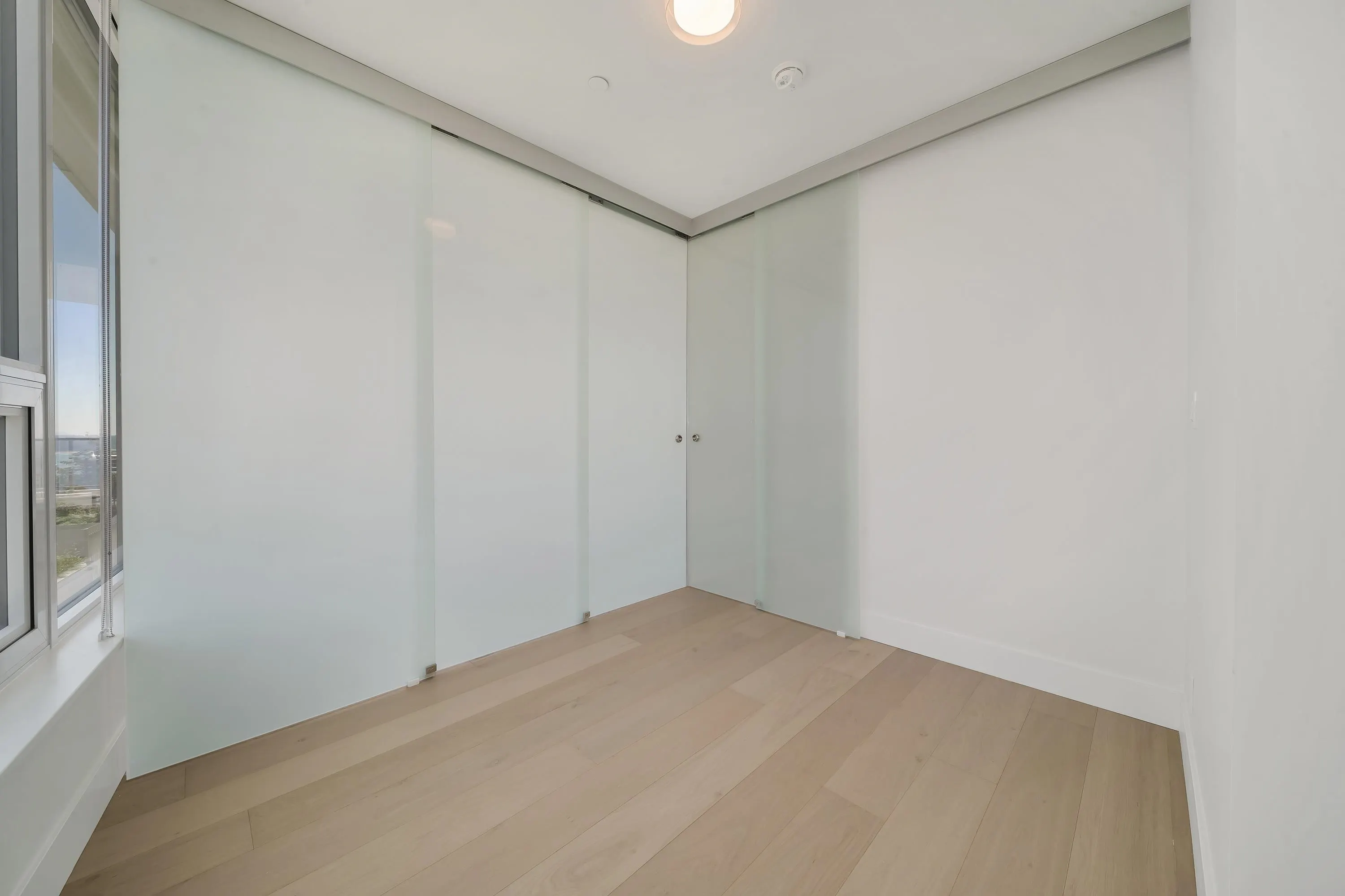 604 1342 Johnston Road