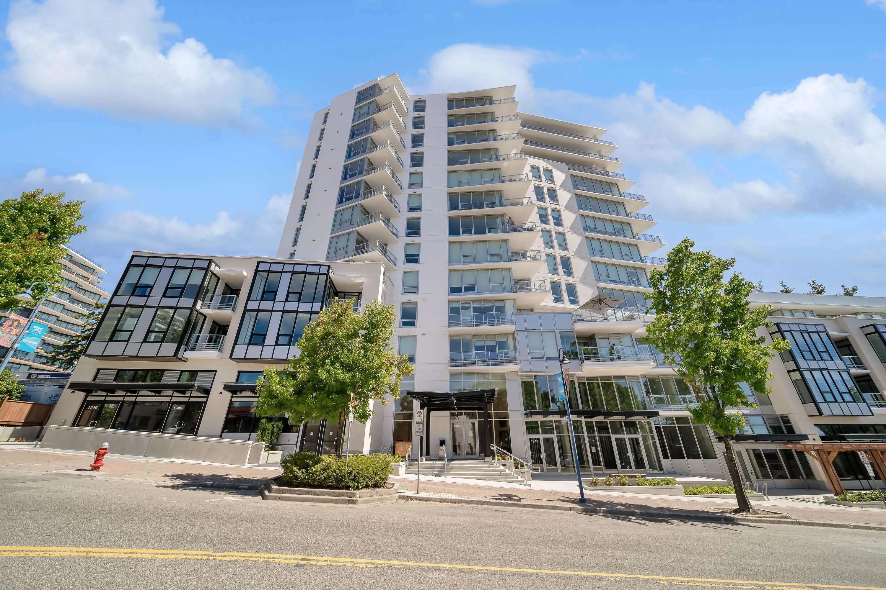 604 1342 Johnston Road