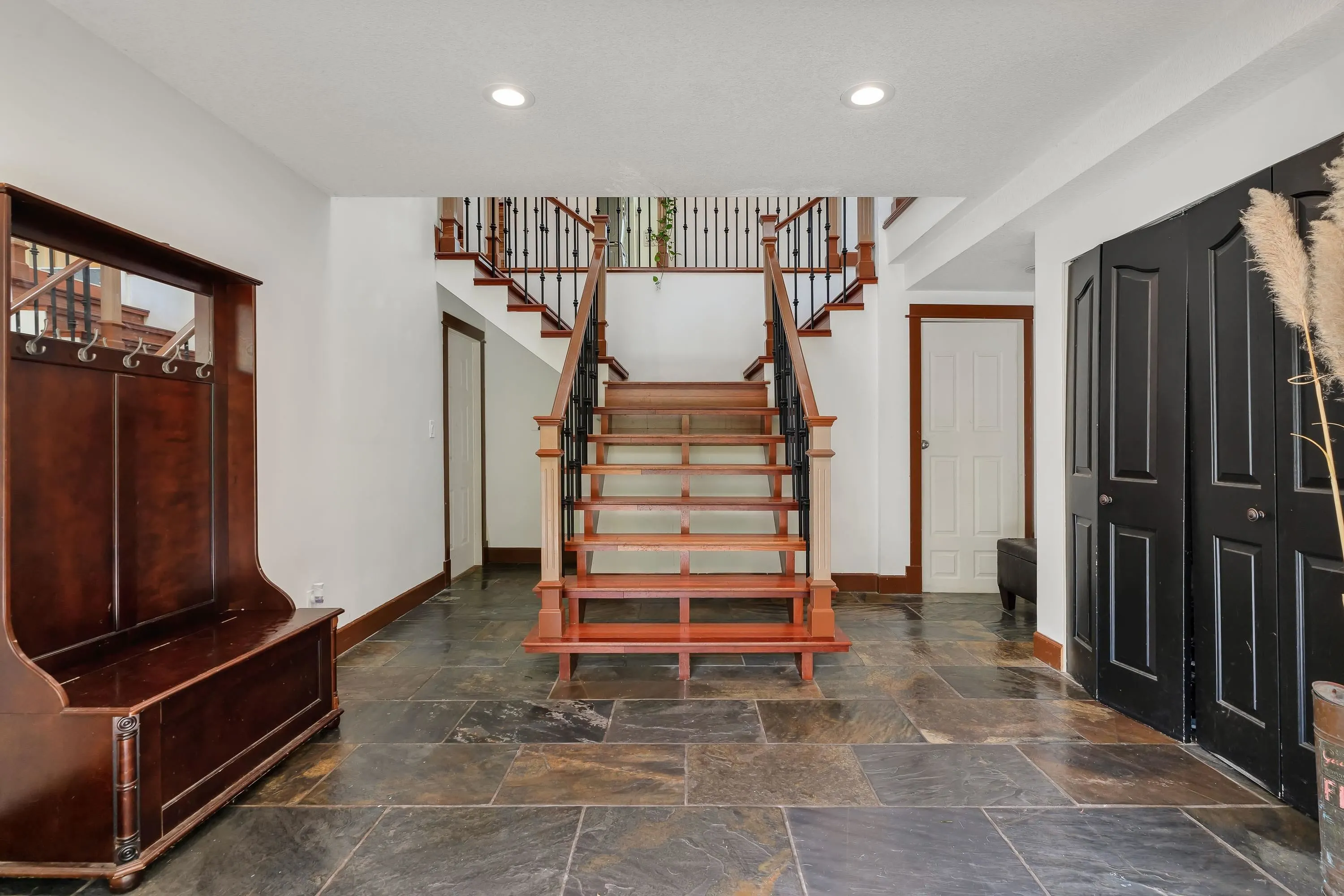 15227 Sheridan Drive