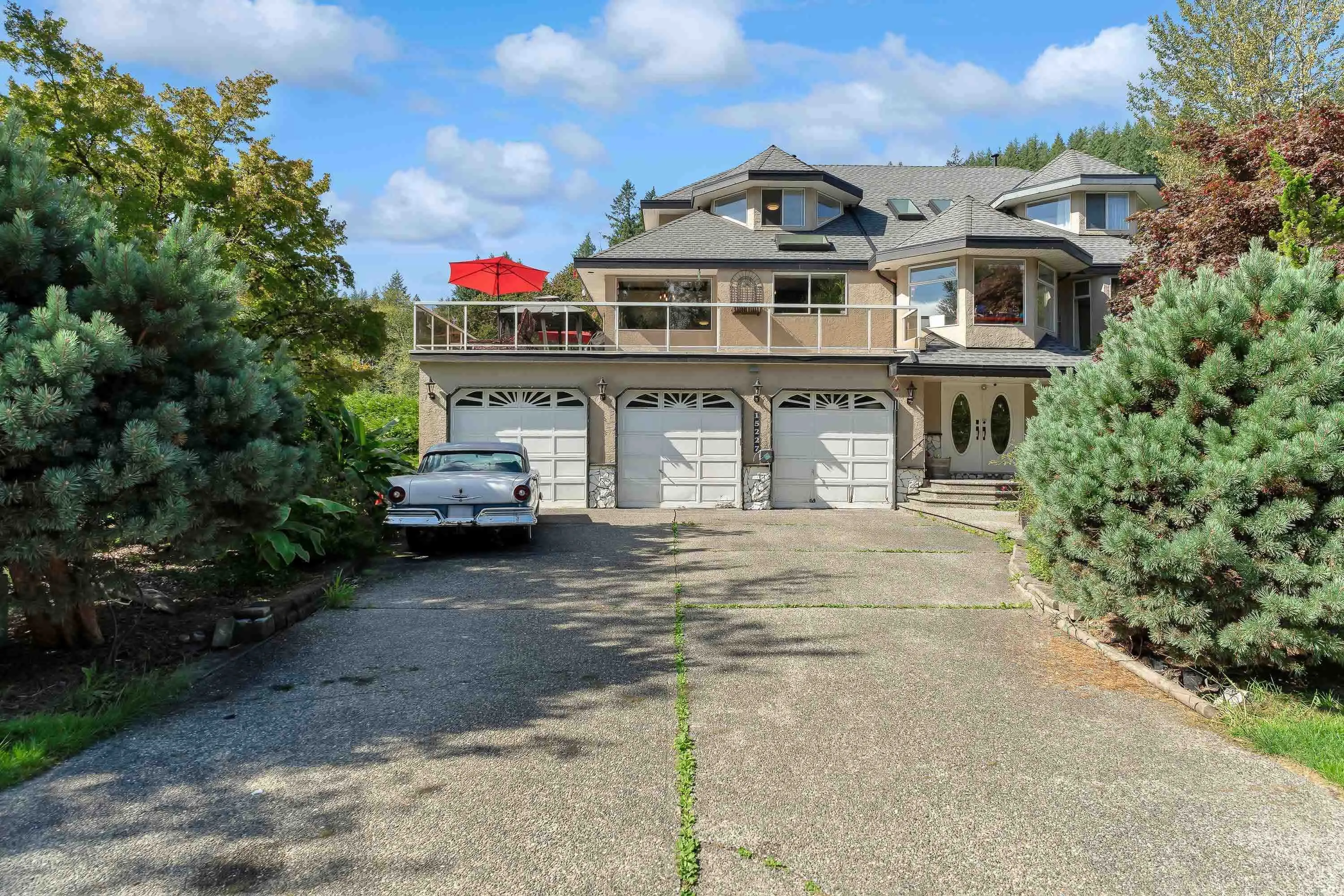 15227 Sheridan Drive