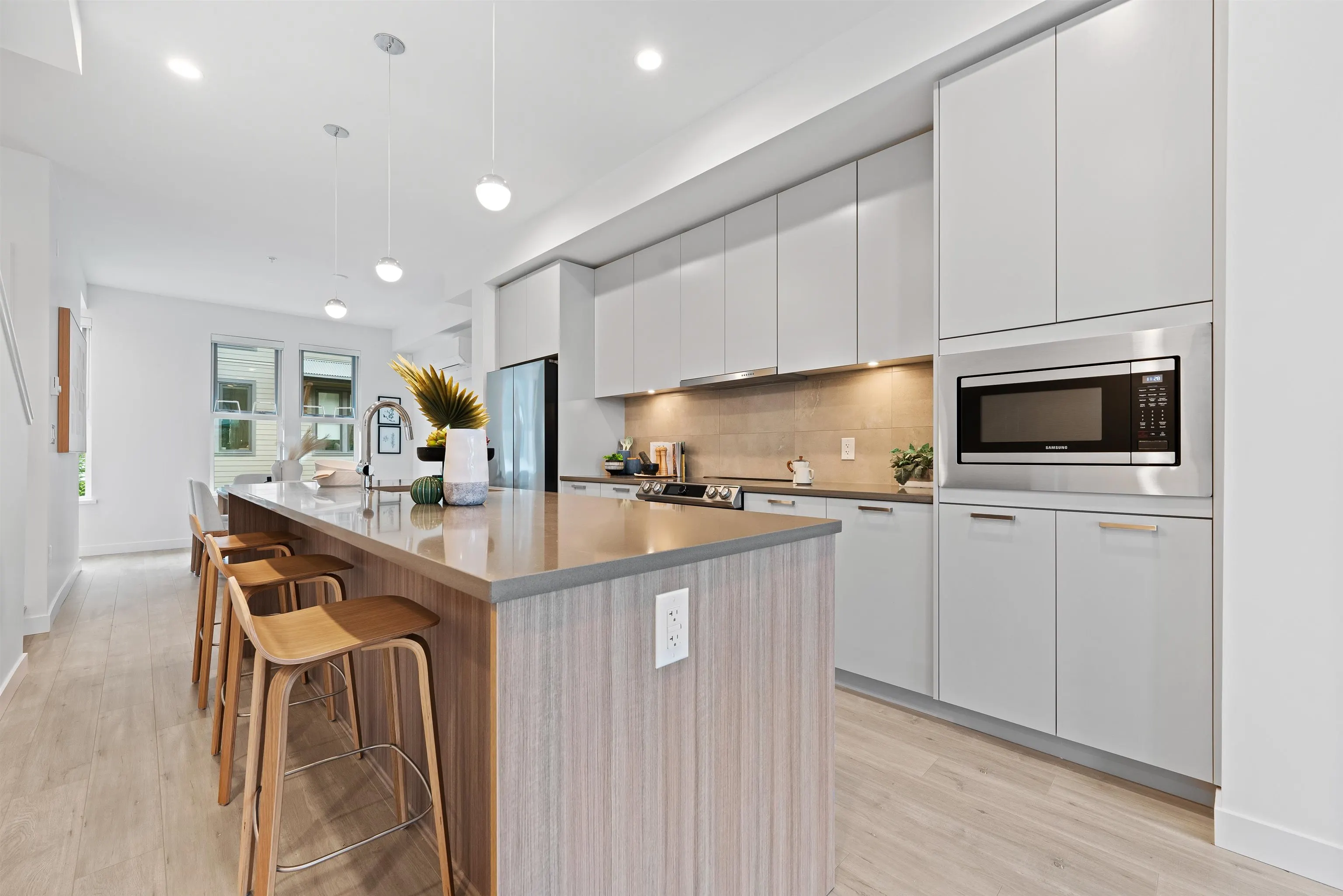 27 351 Copper Drive