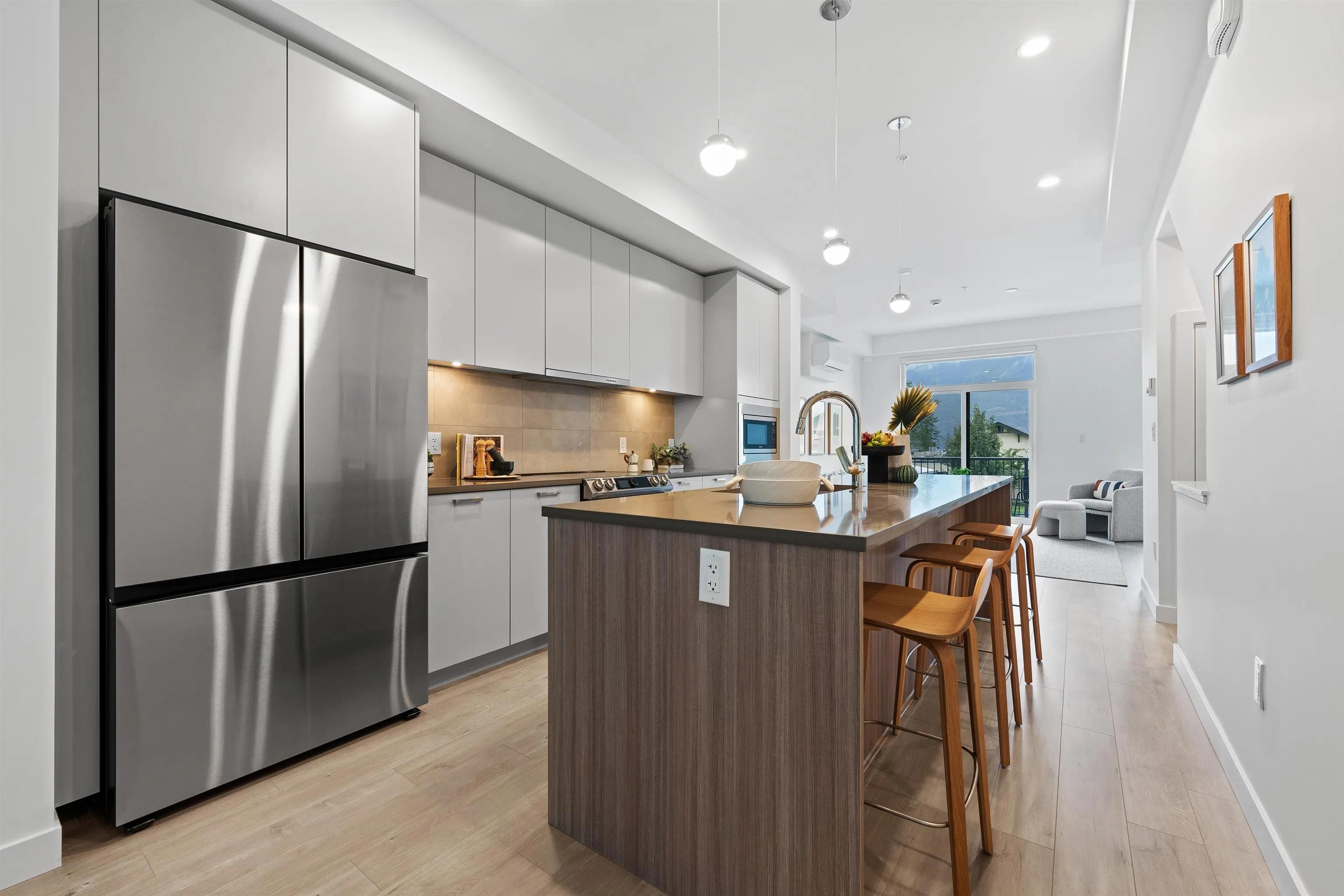 27 351 Copper Drive