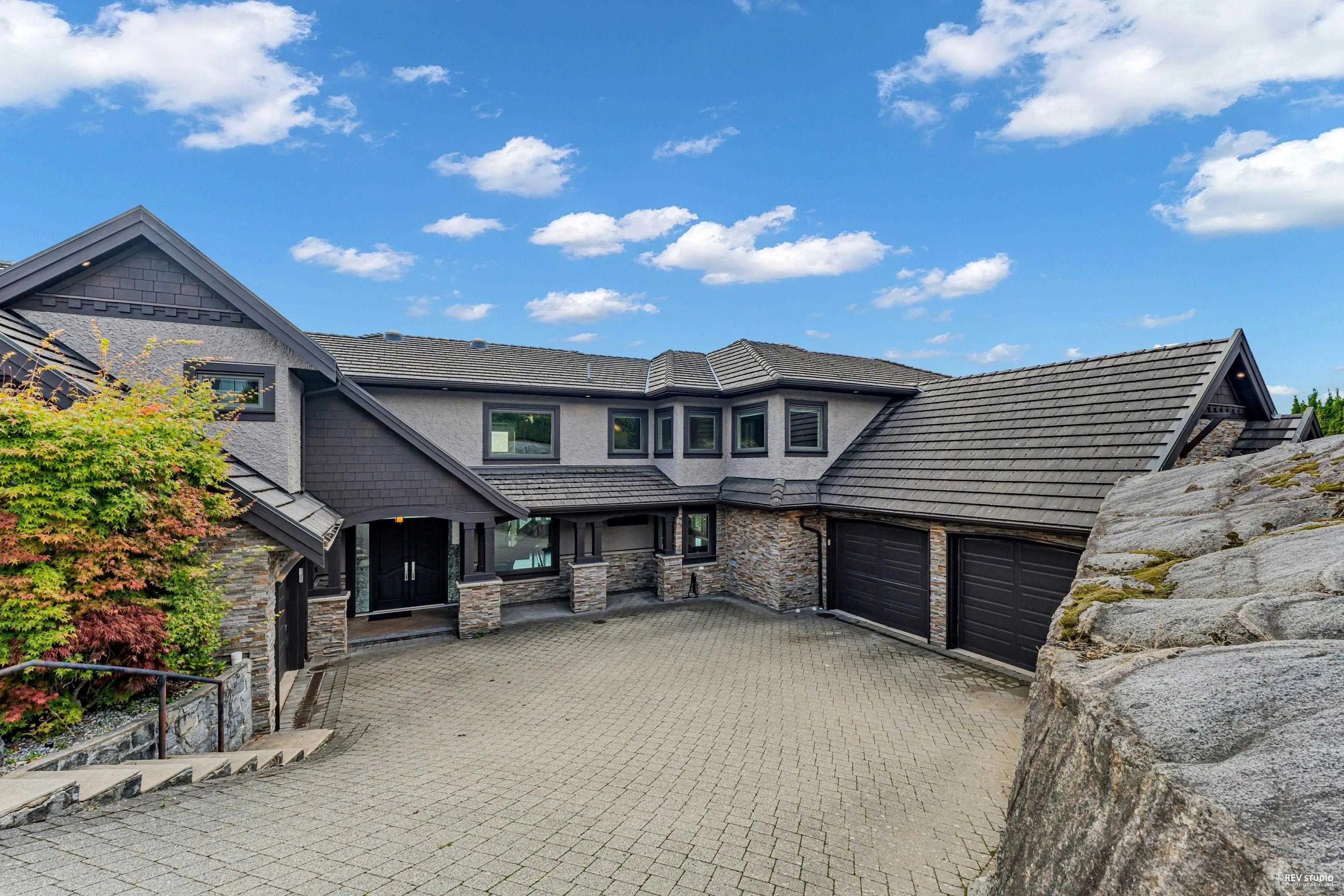 1026 Eyremount Drive