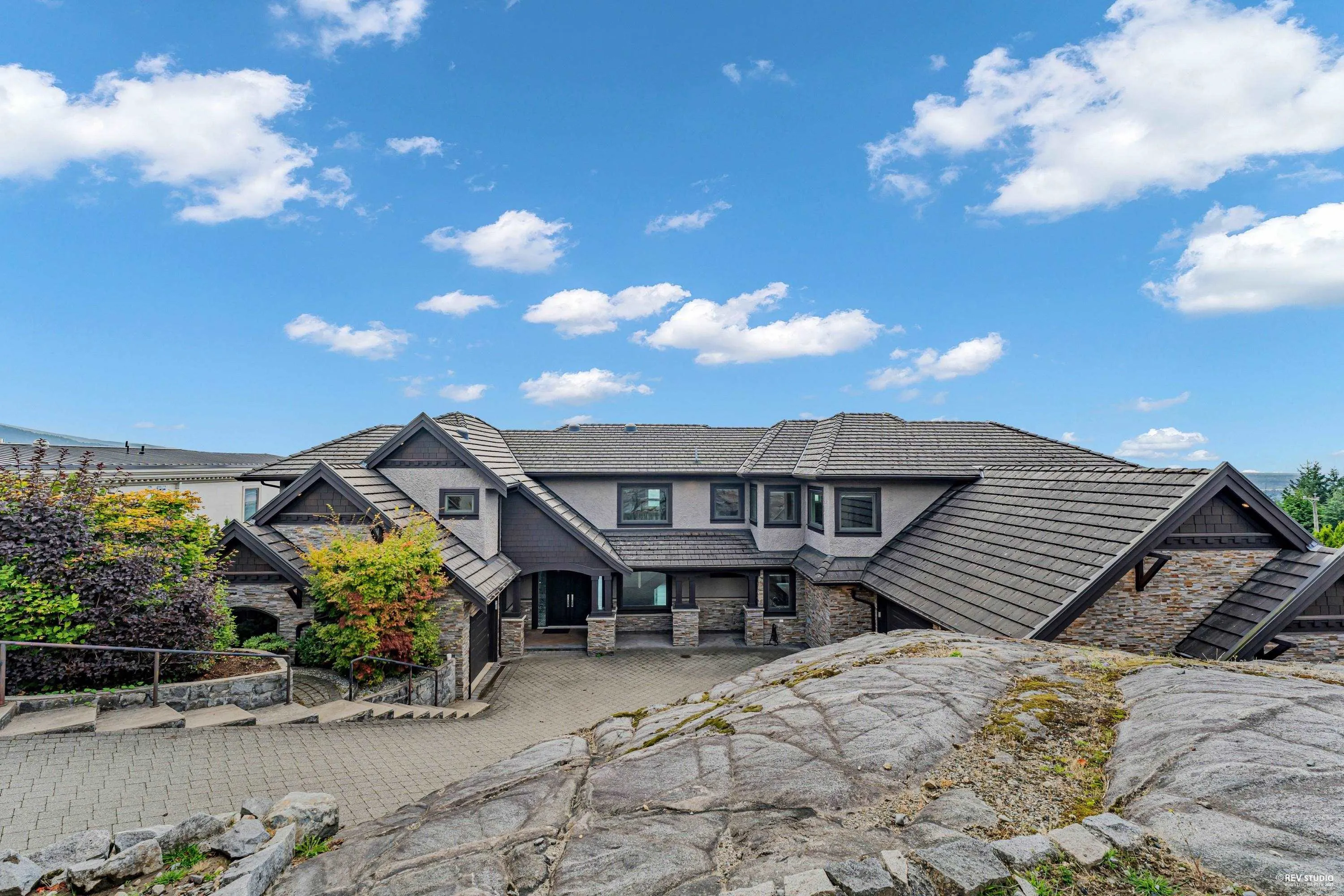 1026 Eyremount Drive