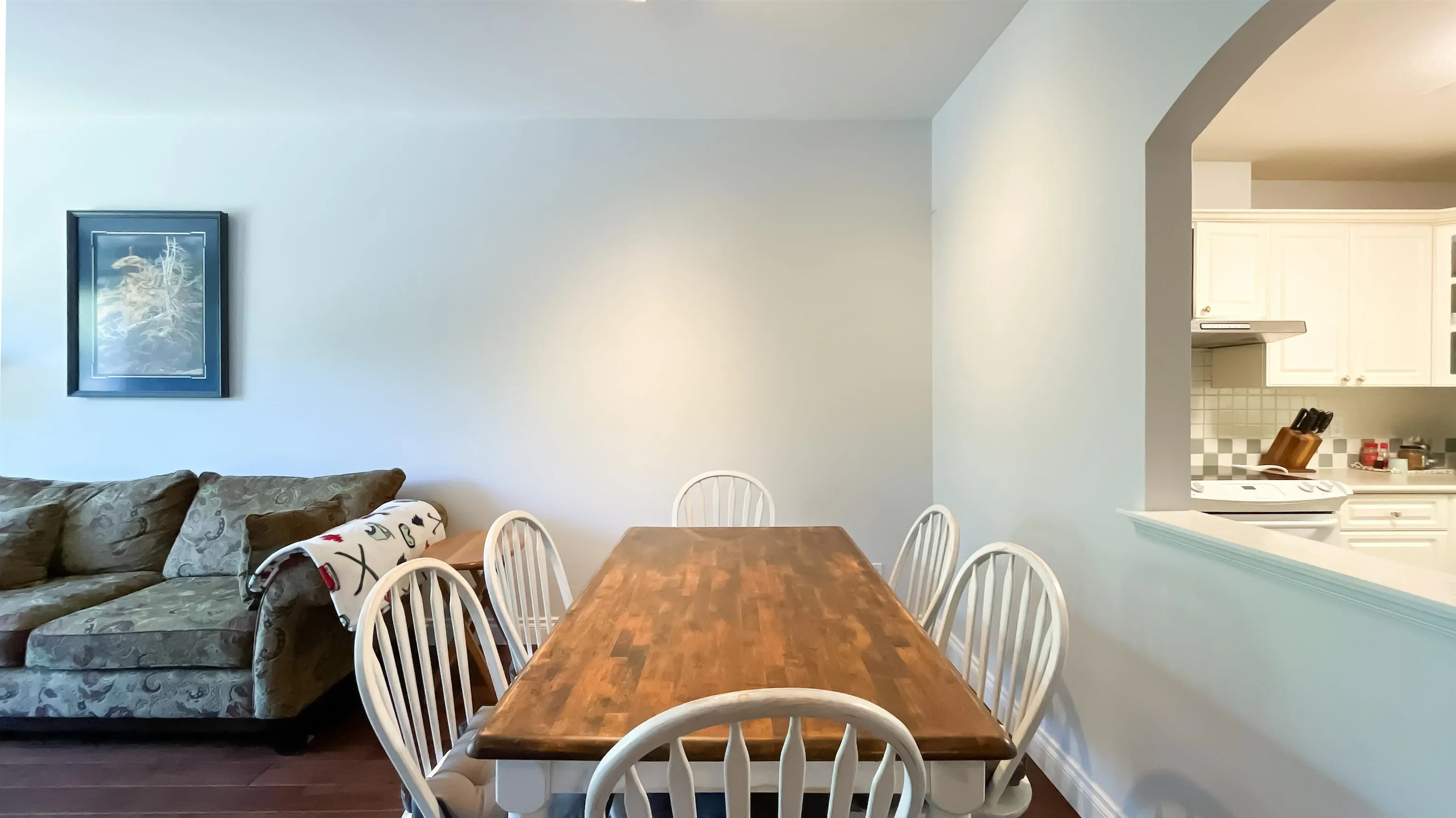 308 5735 Hampton Place
