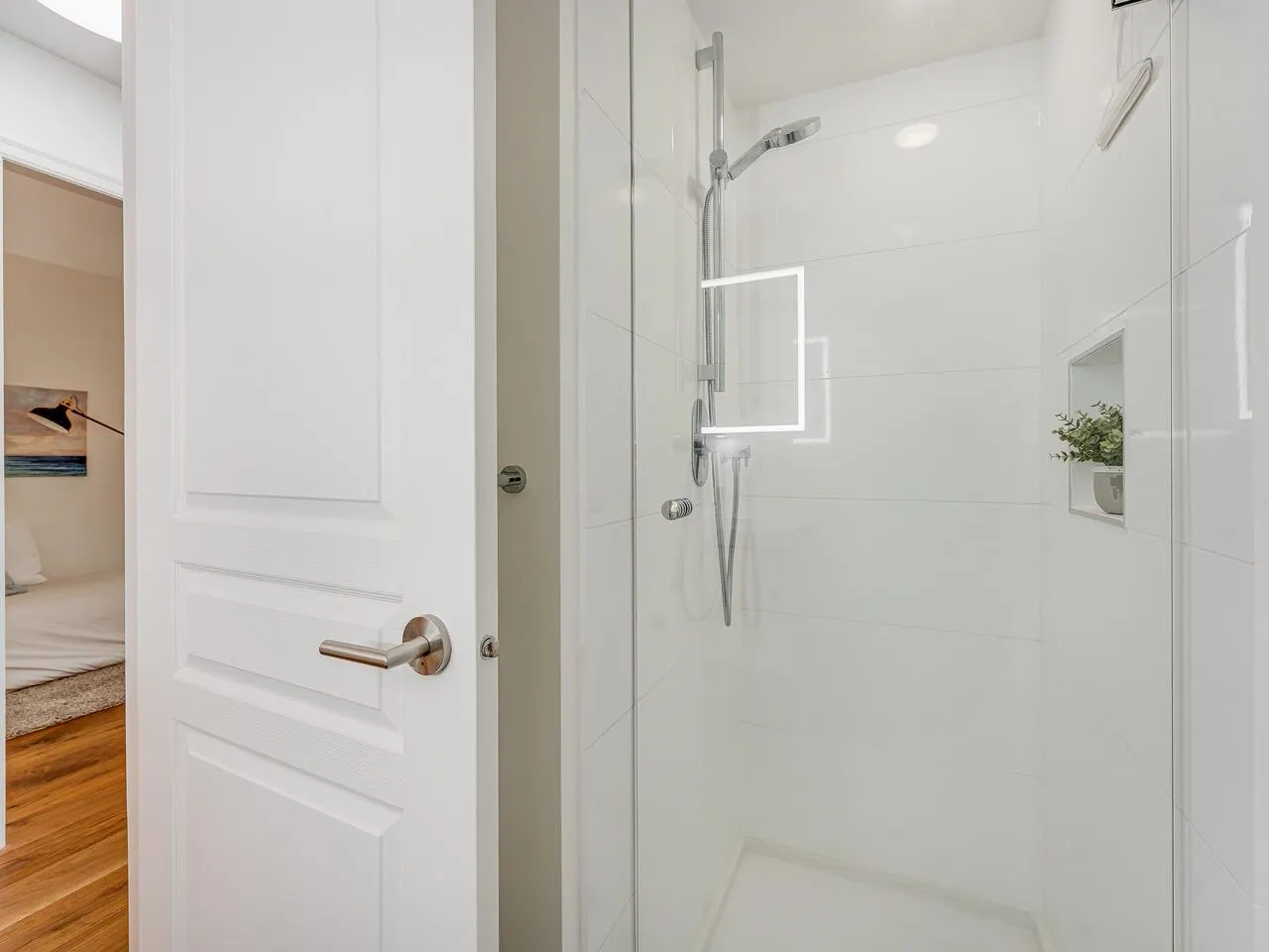 204 2181 W 12th Avenue