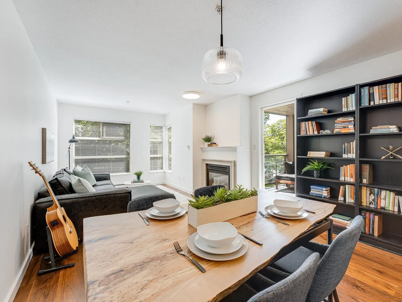 204 2181 W 12th Avenue