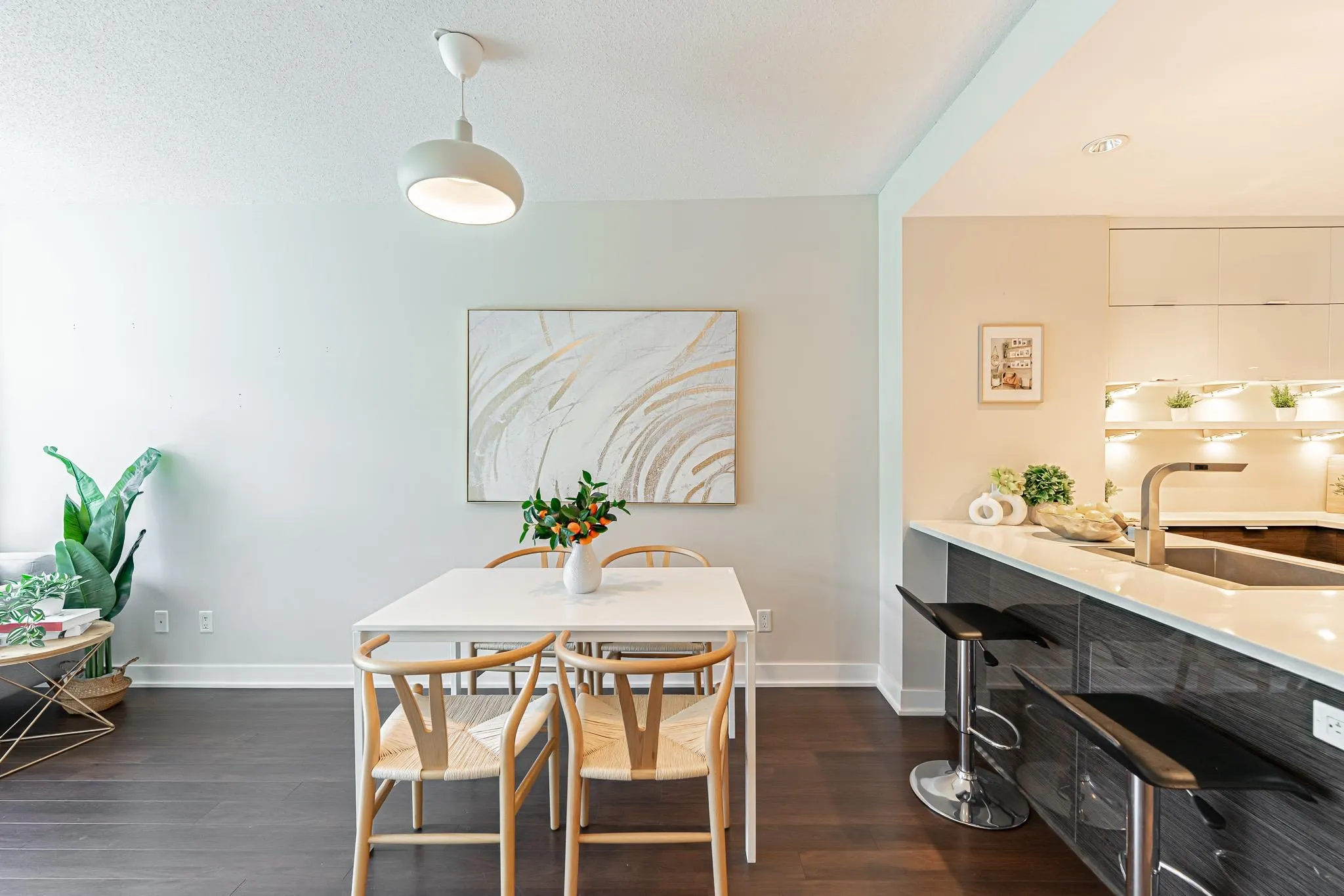 626 1777 W 7th Avenue