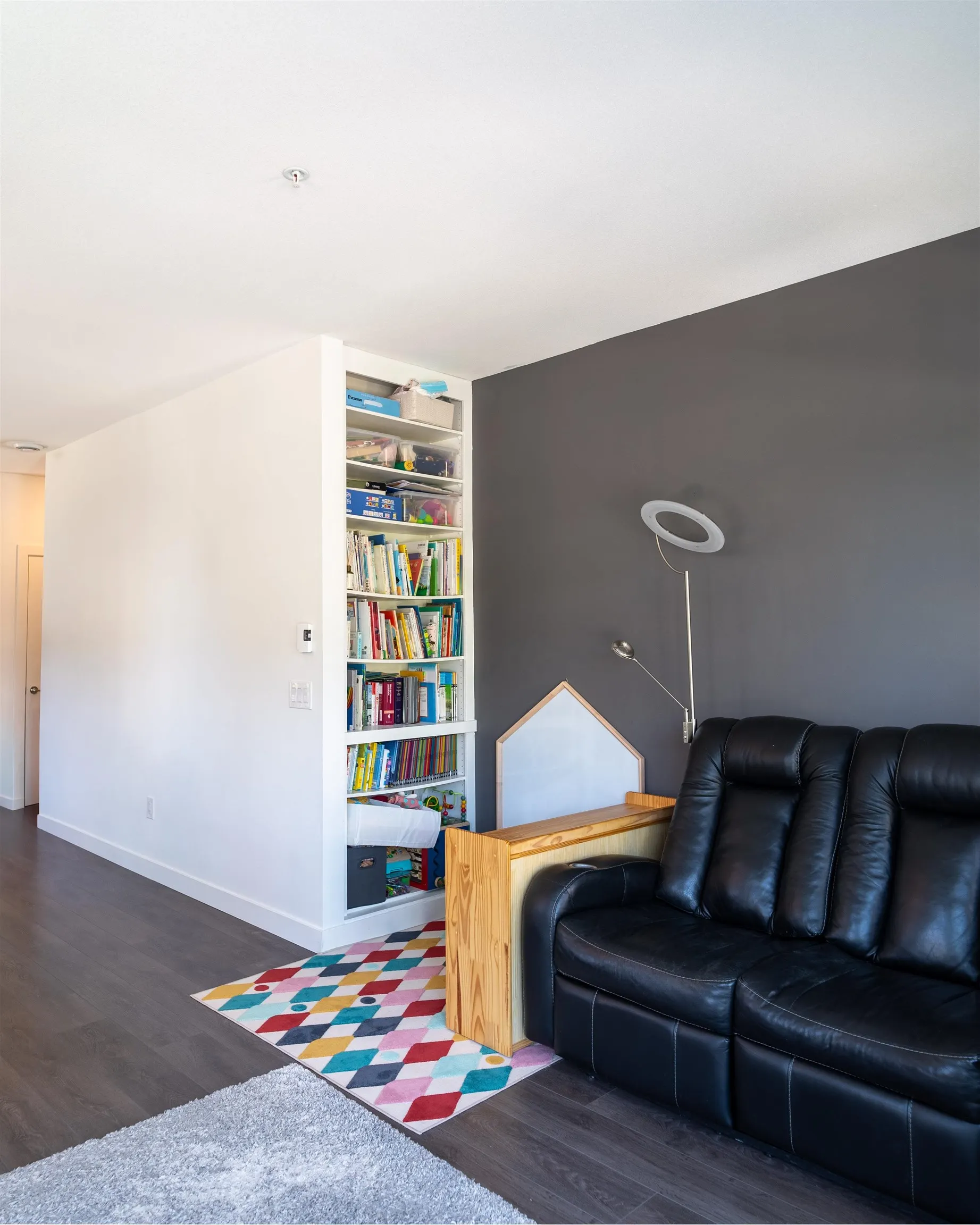 64 20857 77a Avenue