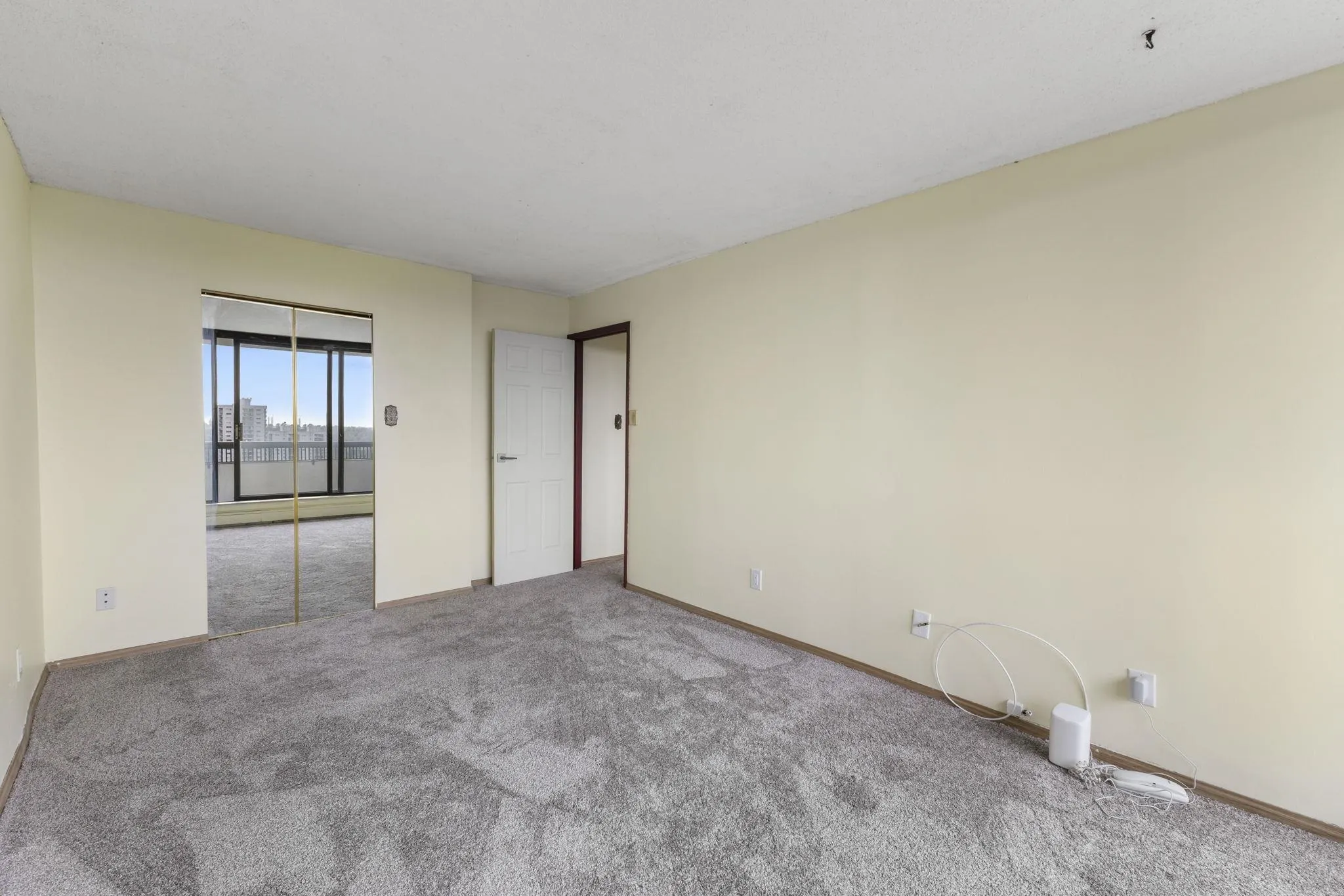 1702 9280 Salish Court