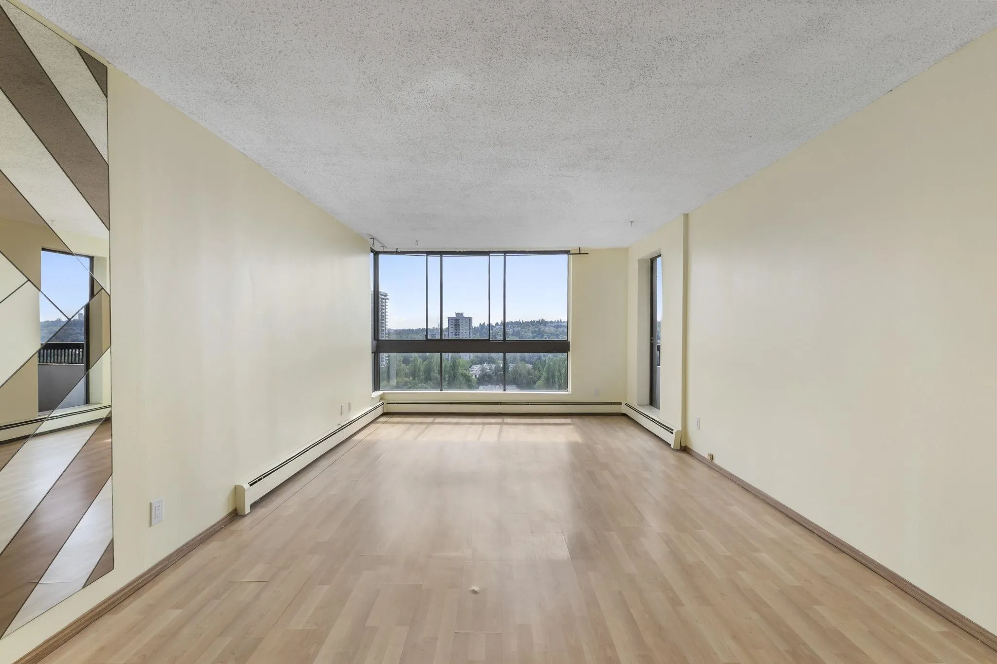 1702 9280 Salish Court