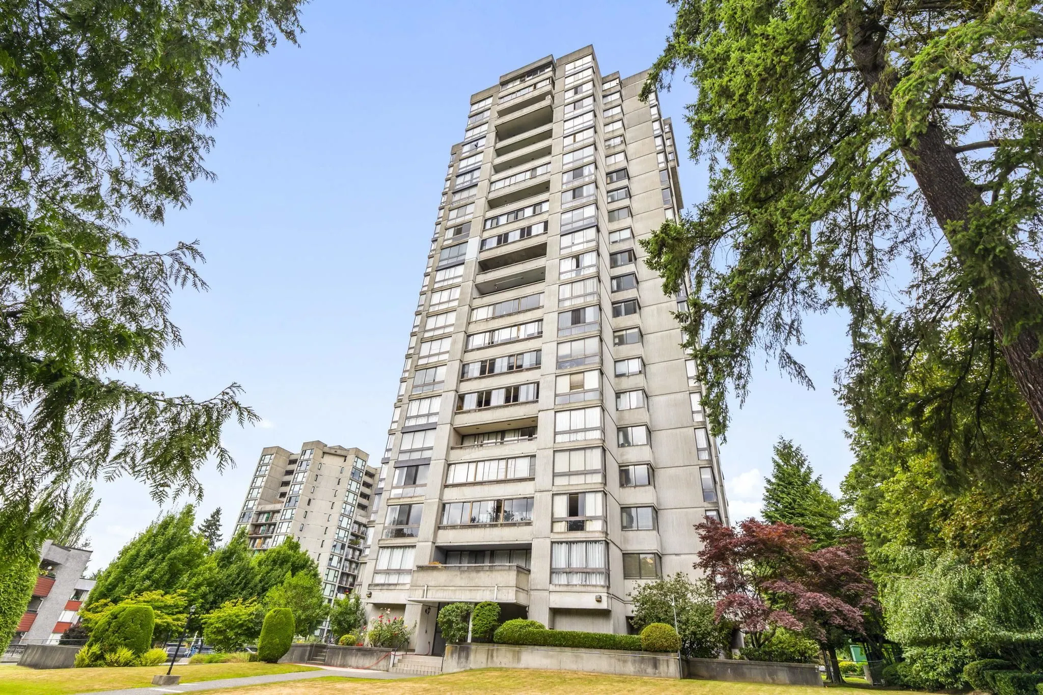 1702 9280 Salish Court