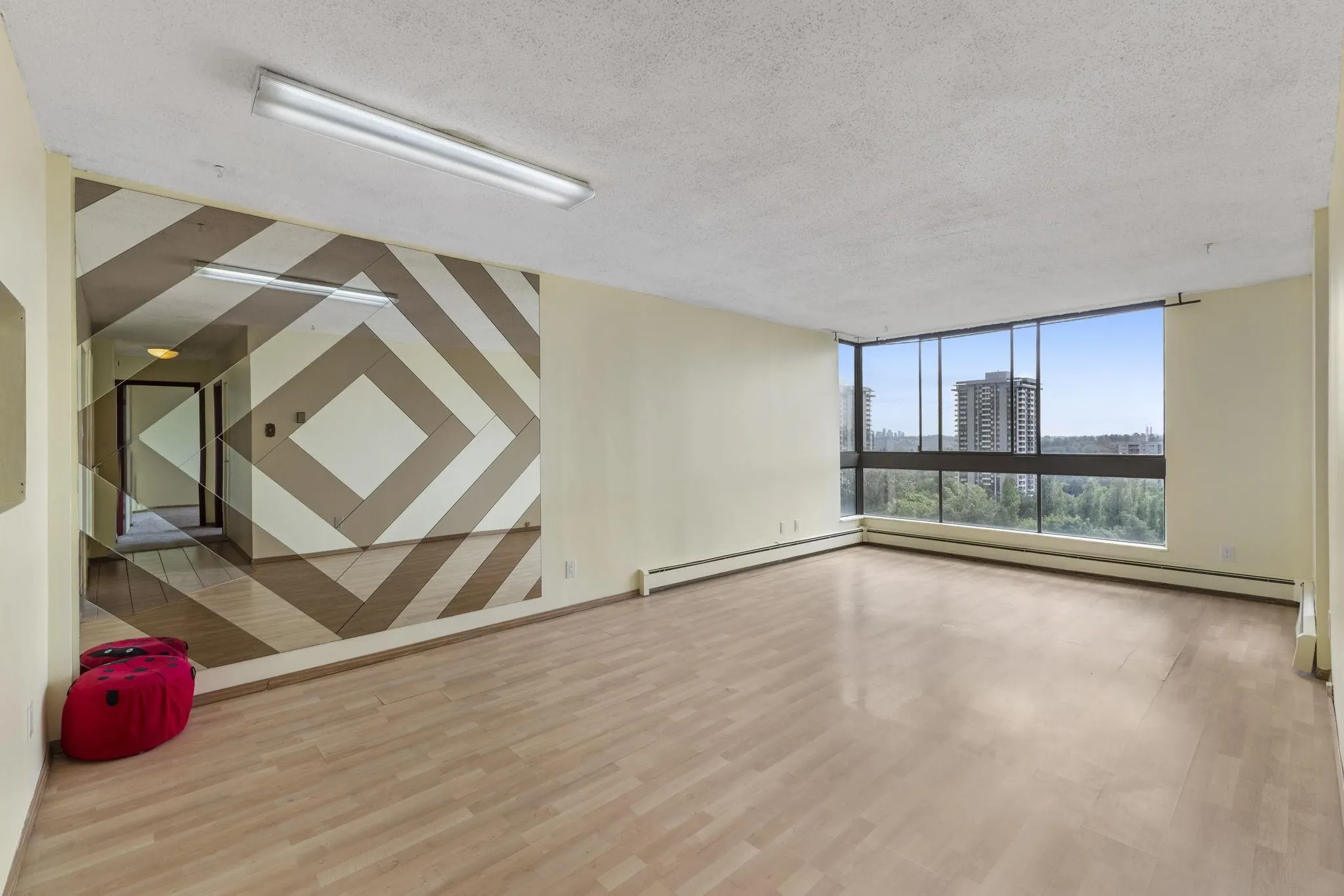 1702 9280 Salish Court