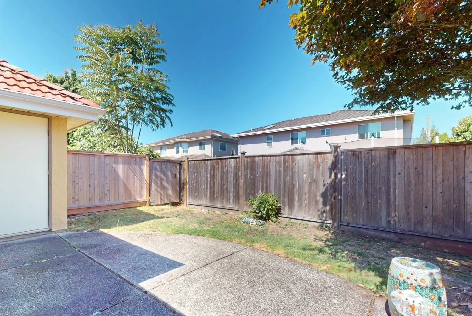 6 8231 Francis Road
