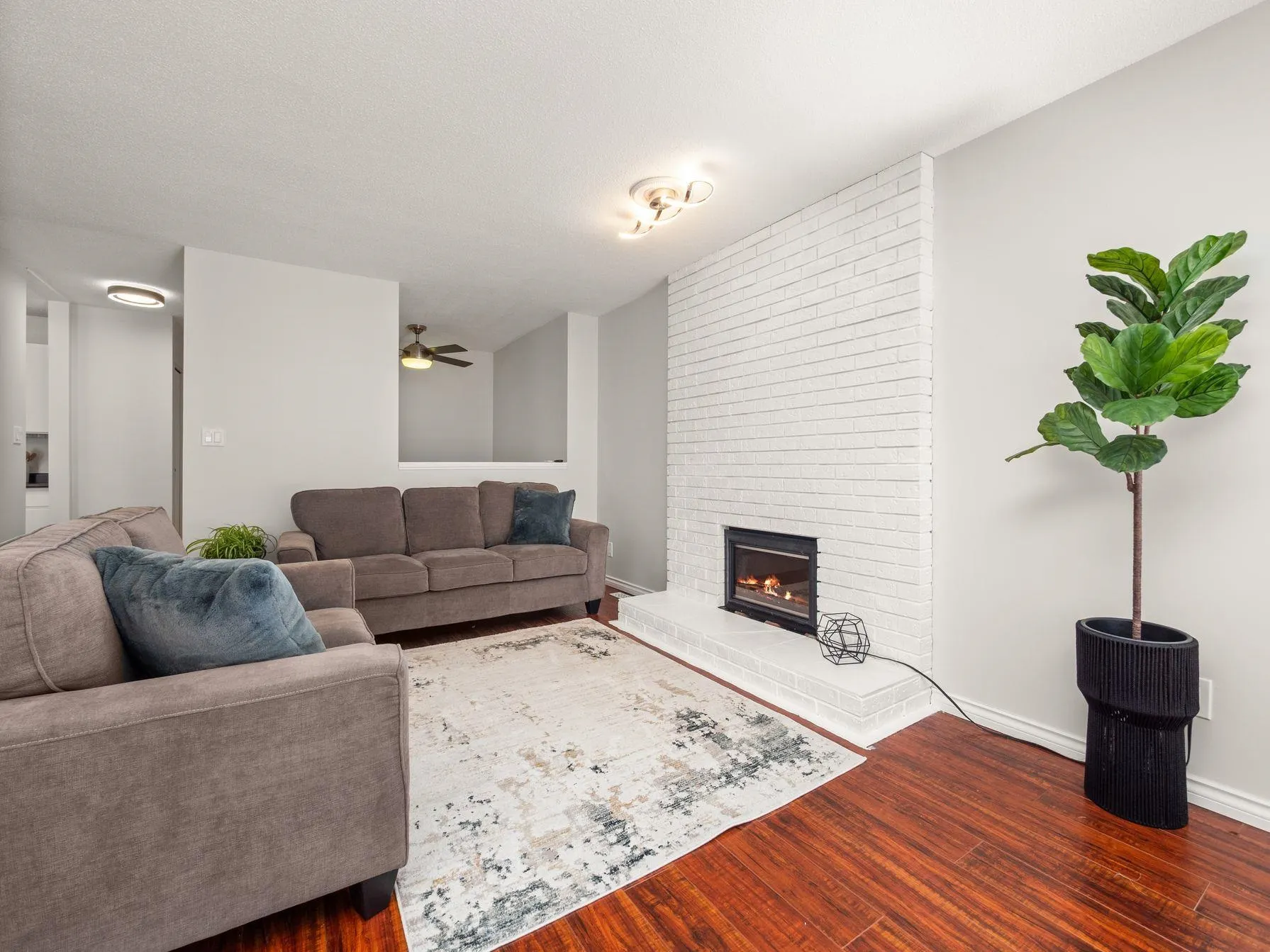 10328 Johnson Wynd