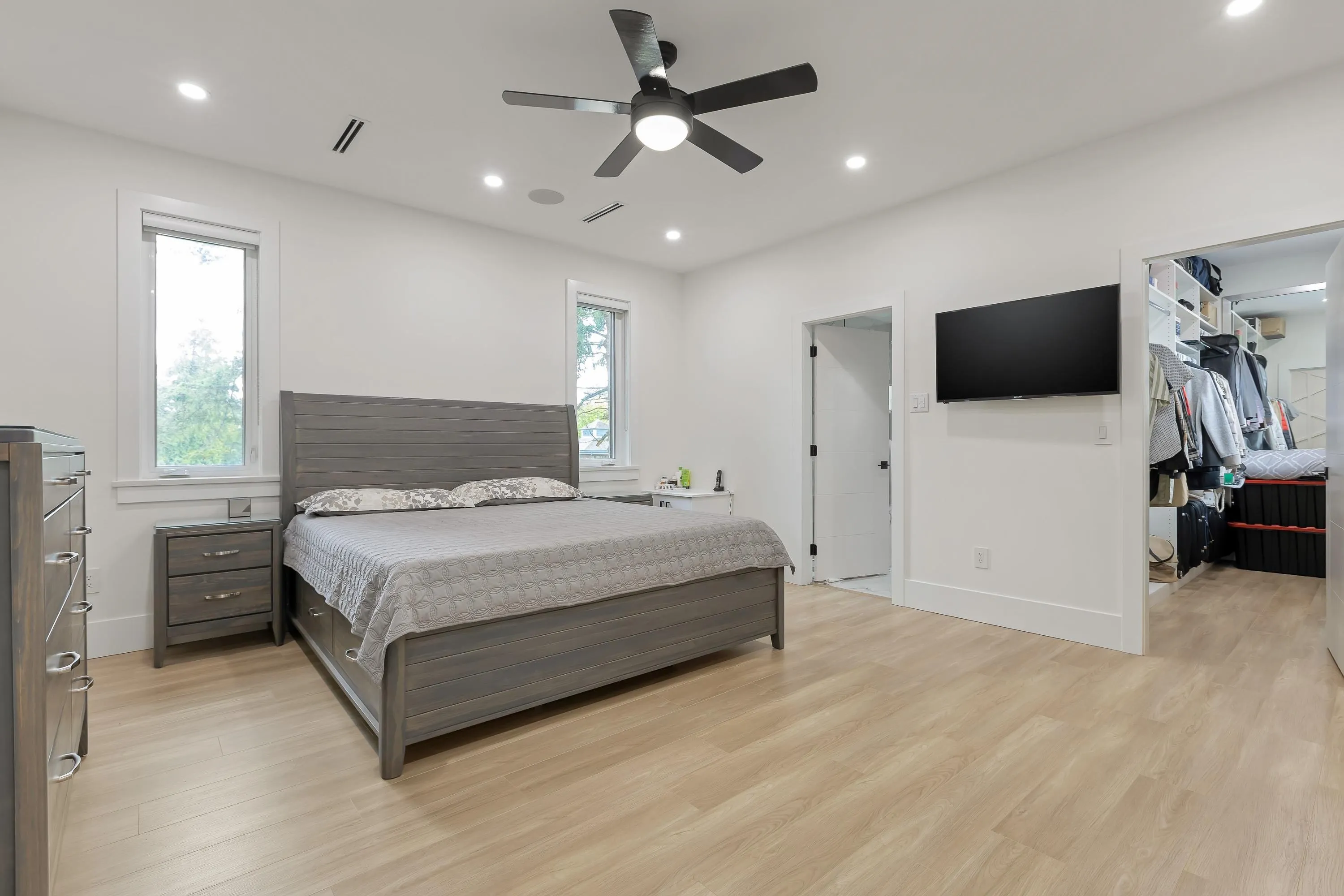 12280 70a Avenue