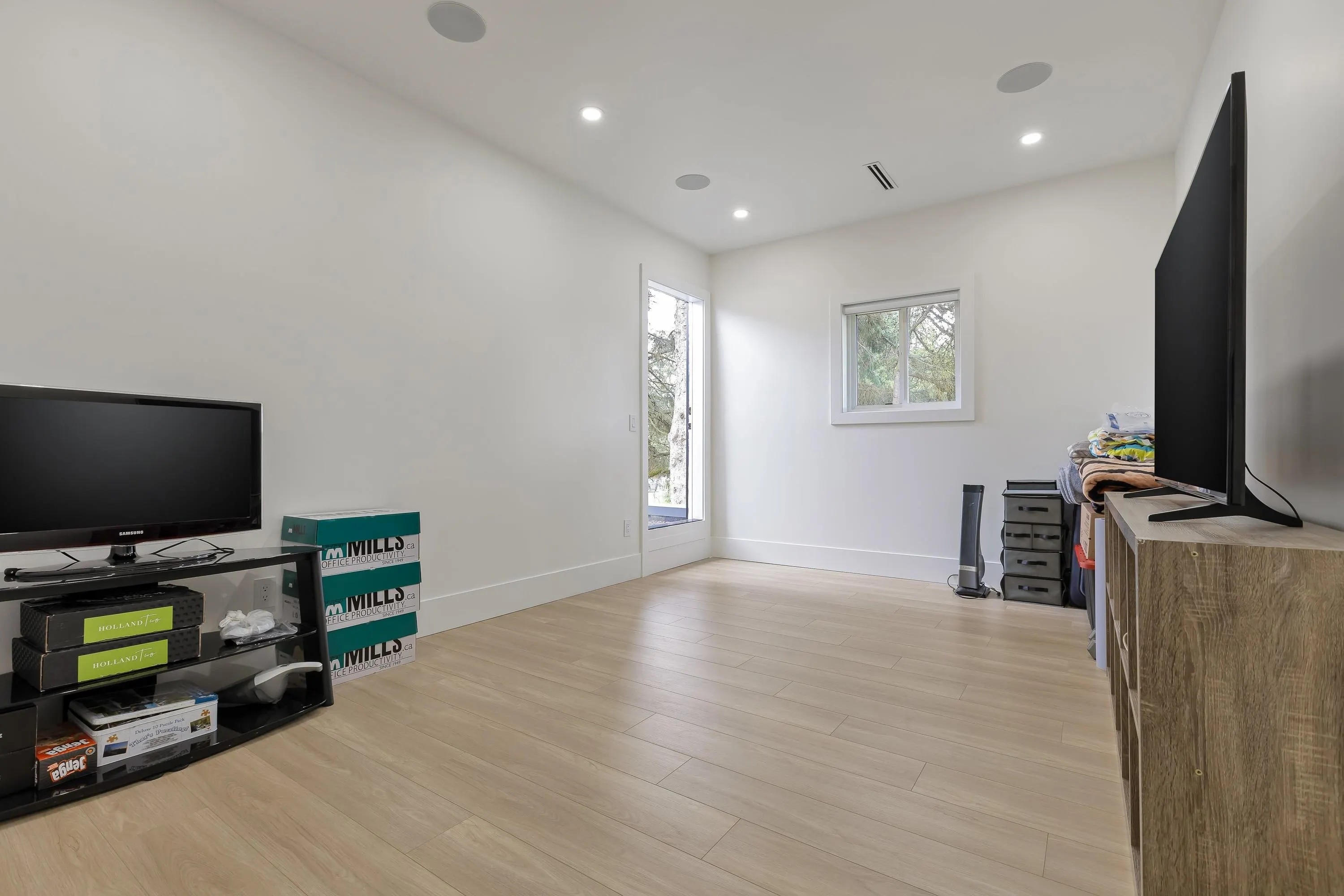 12280 70a Avenue