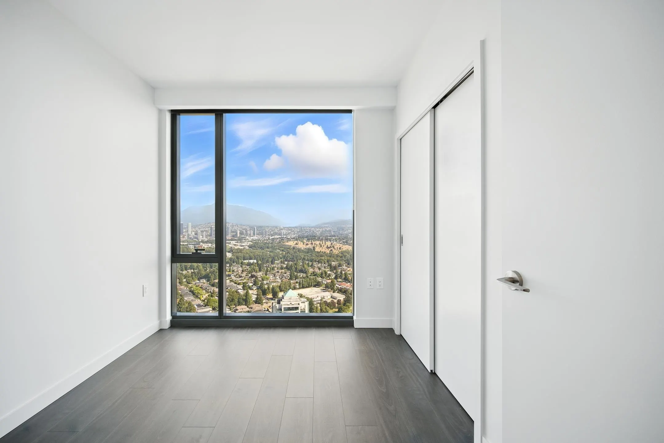 3808 5987 Wilson Avenue