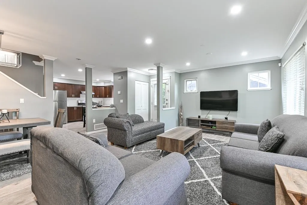 135 12040 68 Avenue