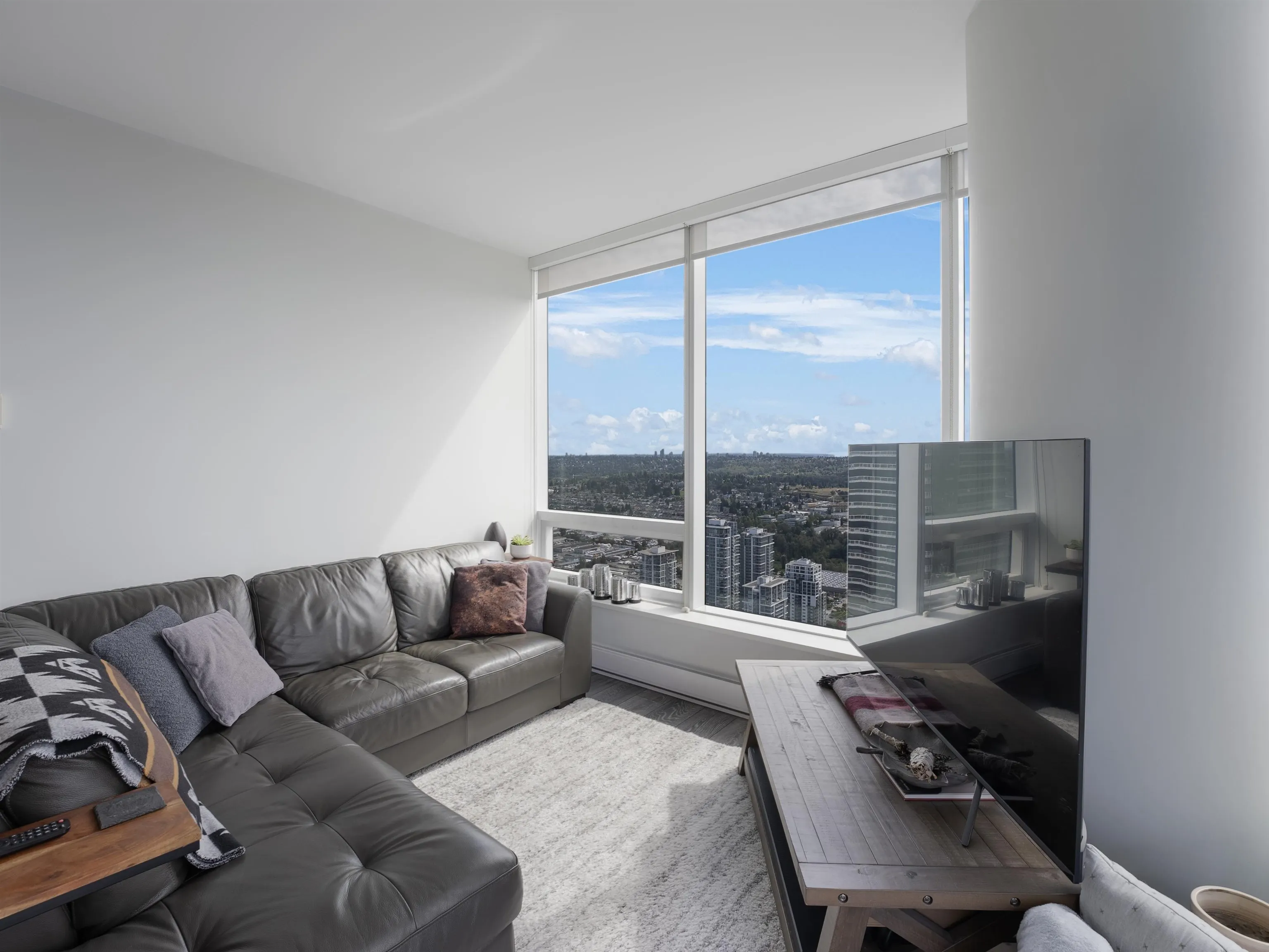 5706 4510 Halifax Way