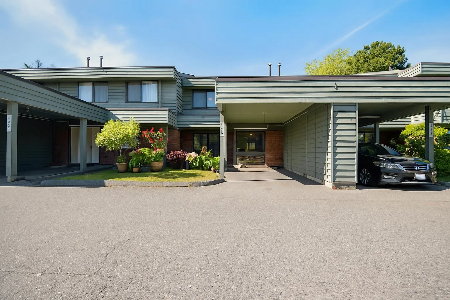 119 3031 Williams Road