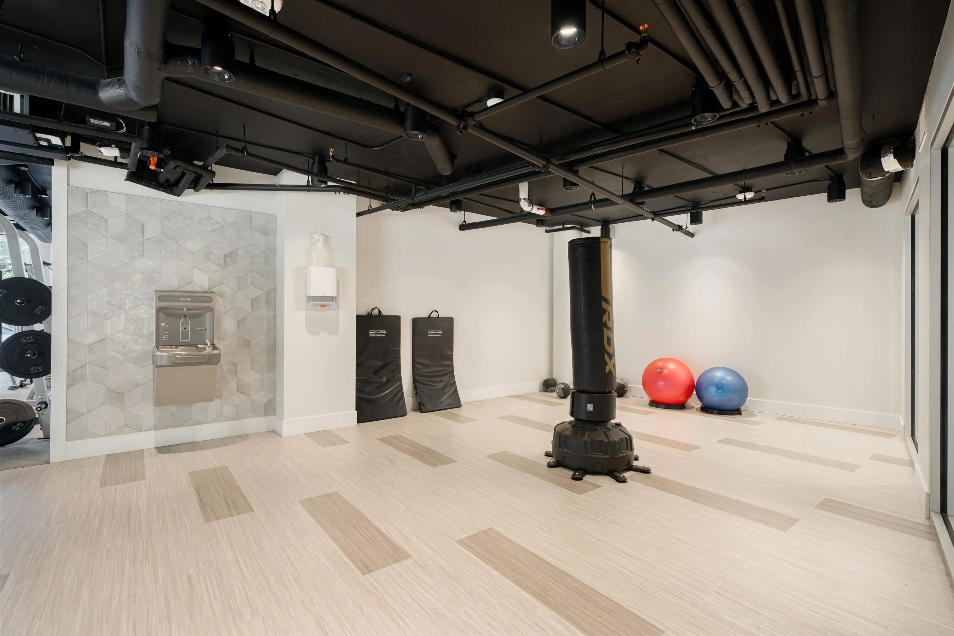 1206 8111 Park Road