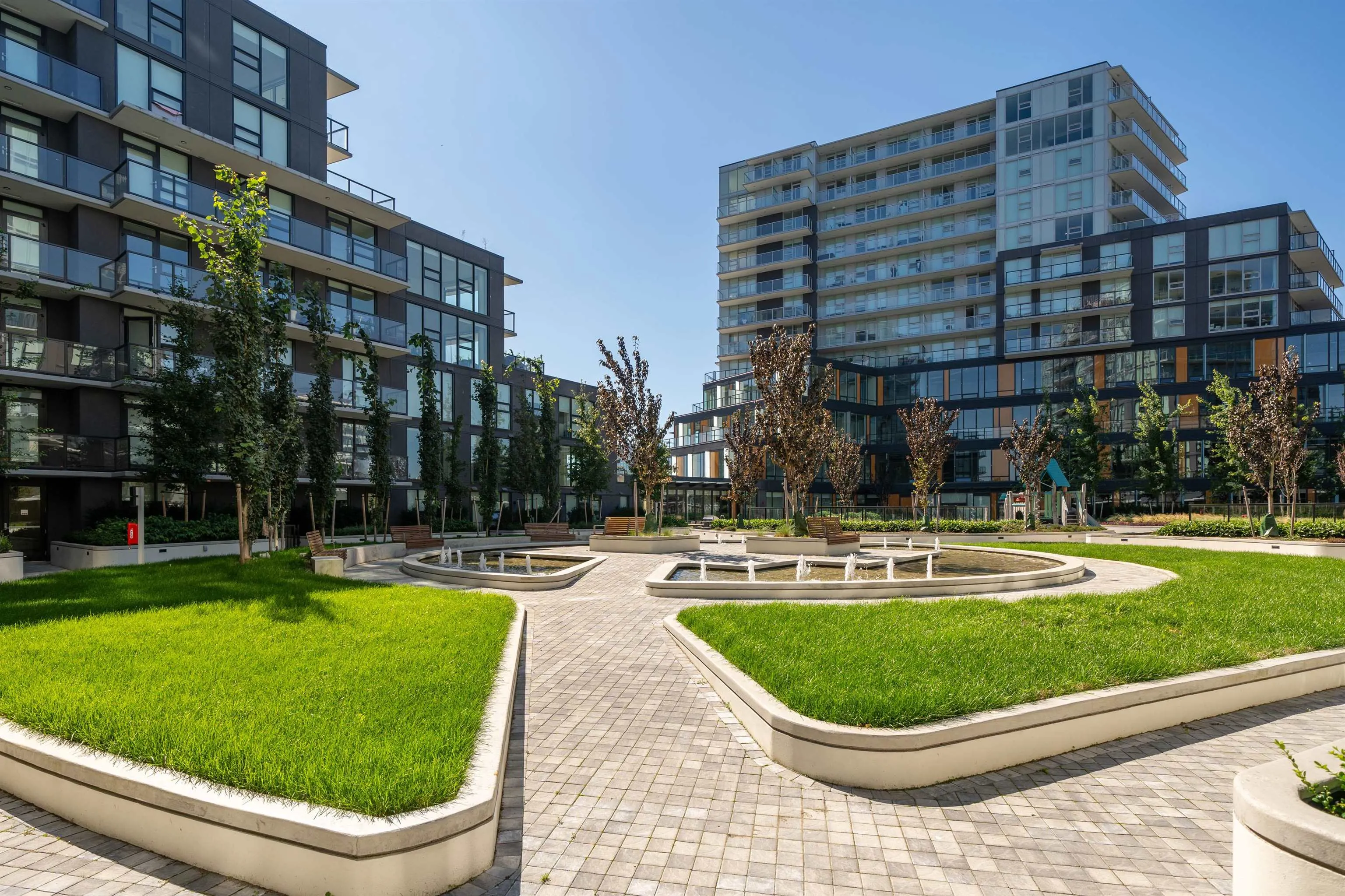 1206 8111 Park Road