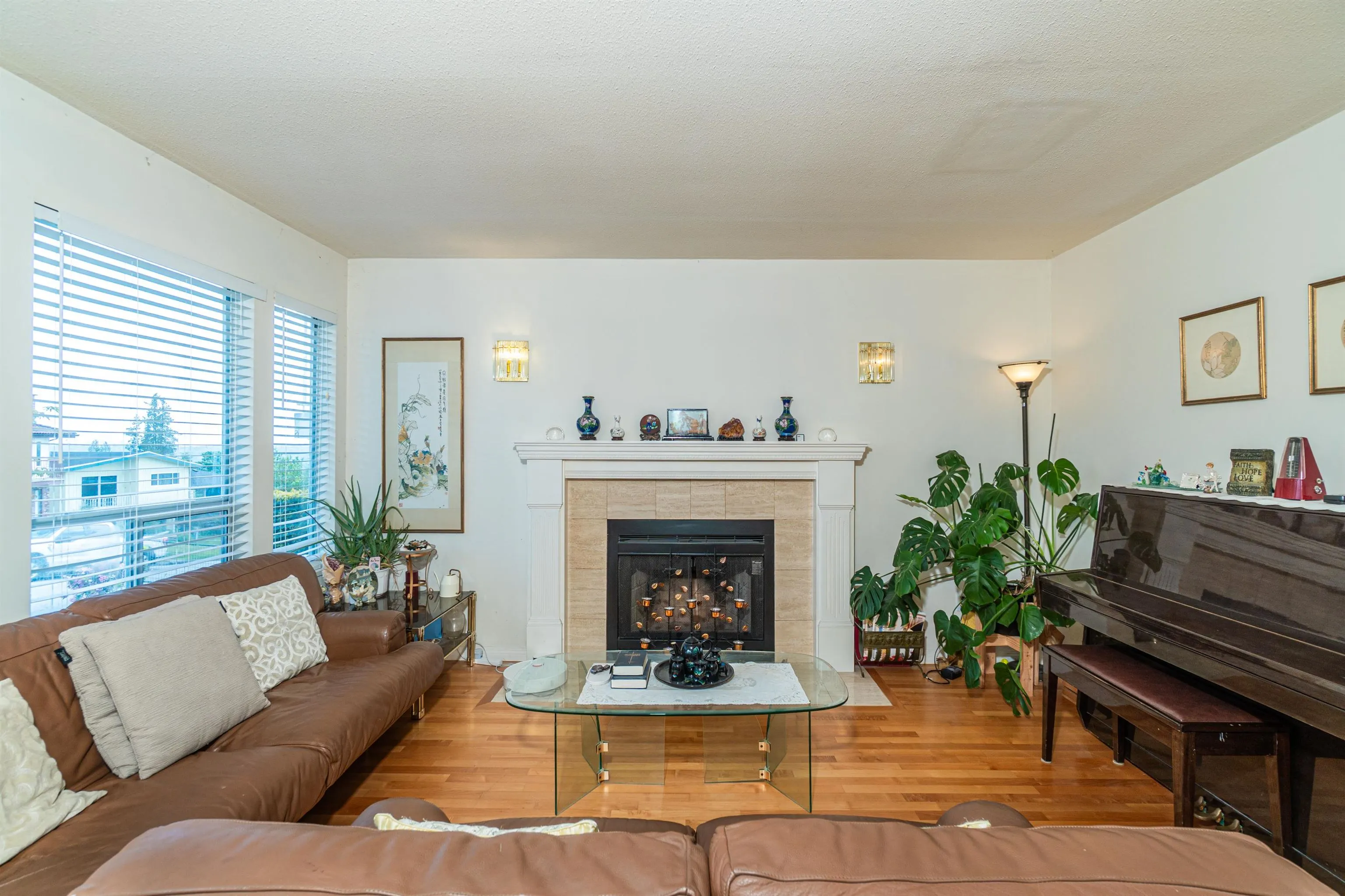 111 Grosvenor Avenue